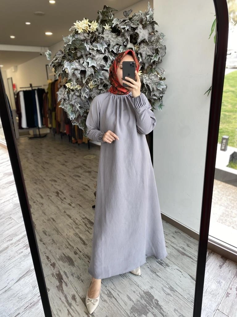 İnvee Yakası Pens Detaylı Tensel Elbise 6964