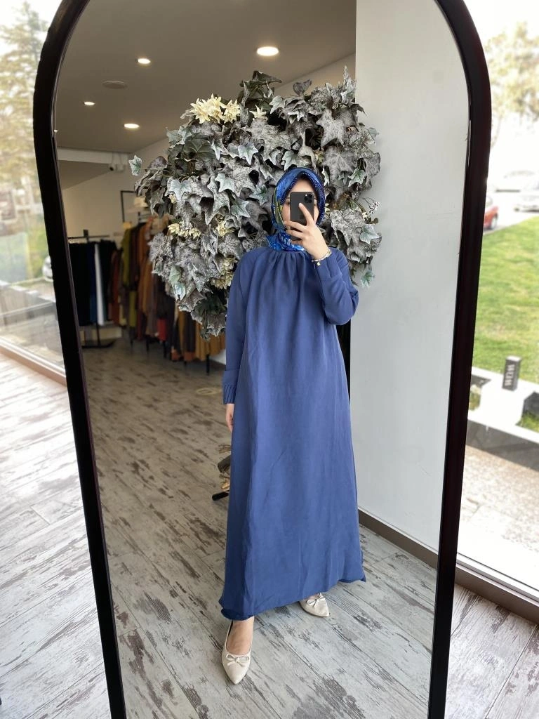 İnvee Yakası Pens Detaylı Tensel Elbise 6964