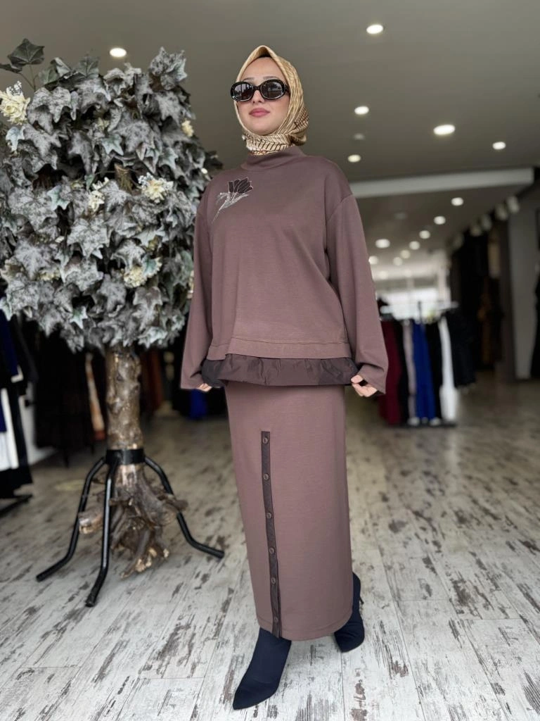 Kahma Düğme Detaylı Örme Etek