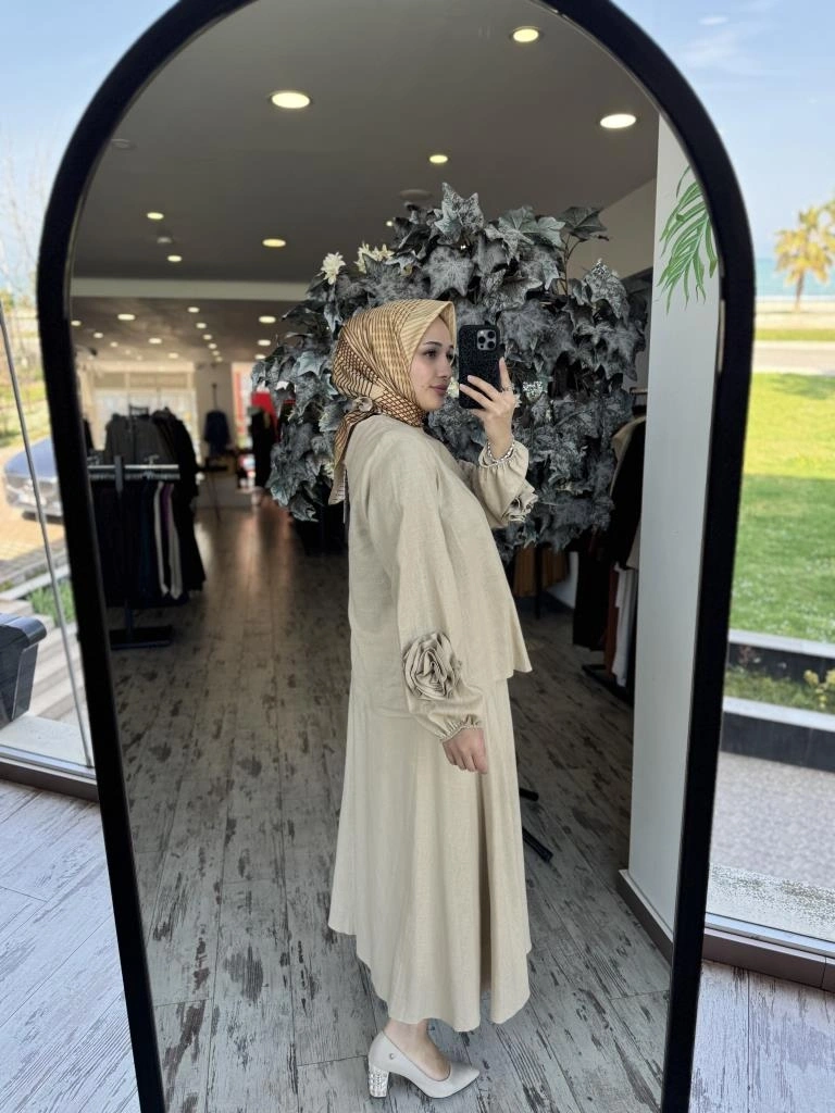 Kahma Kolları Gül Detaylı Pamuk Keten Bluz Etek Takım