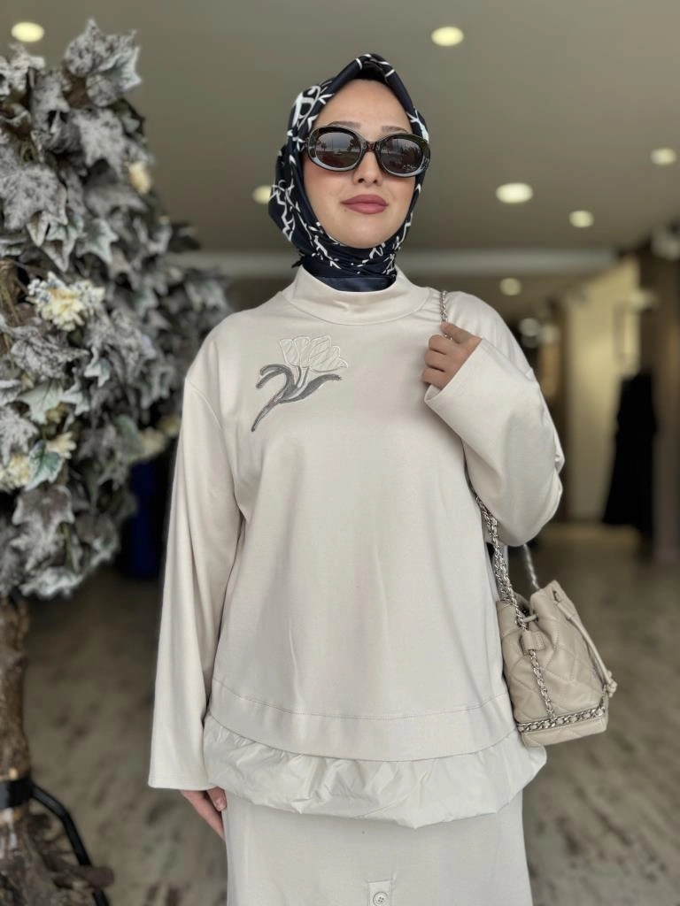 Kahma Omuz Gül Payet Detaylı Bluz