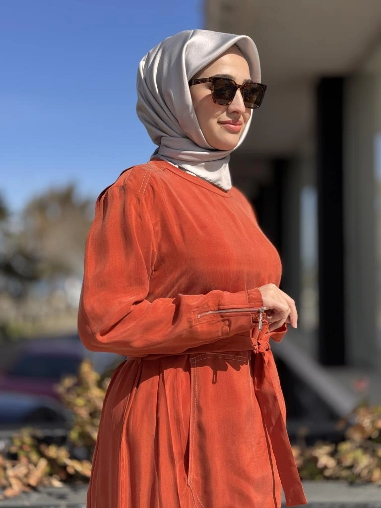 Misswhence Cep Detaylı Spor Dikişli Cupra İpek Elbise 37838