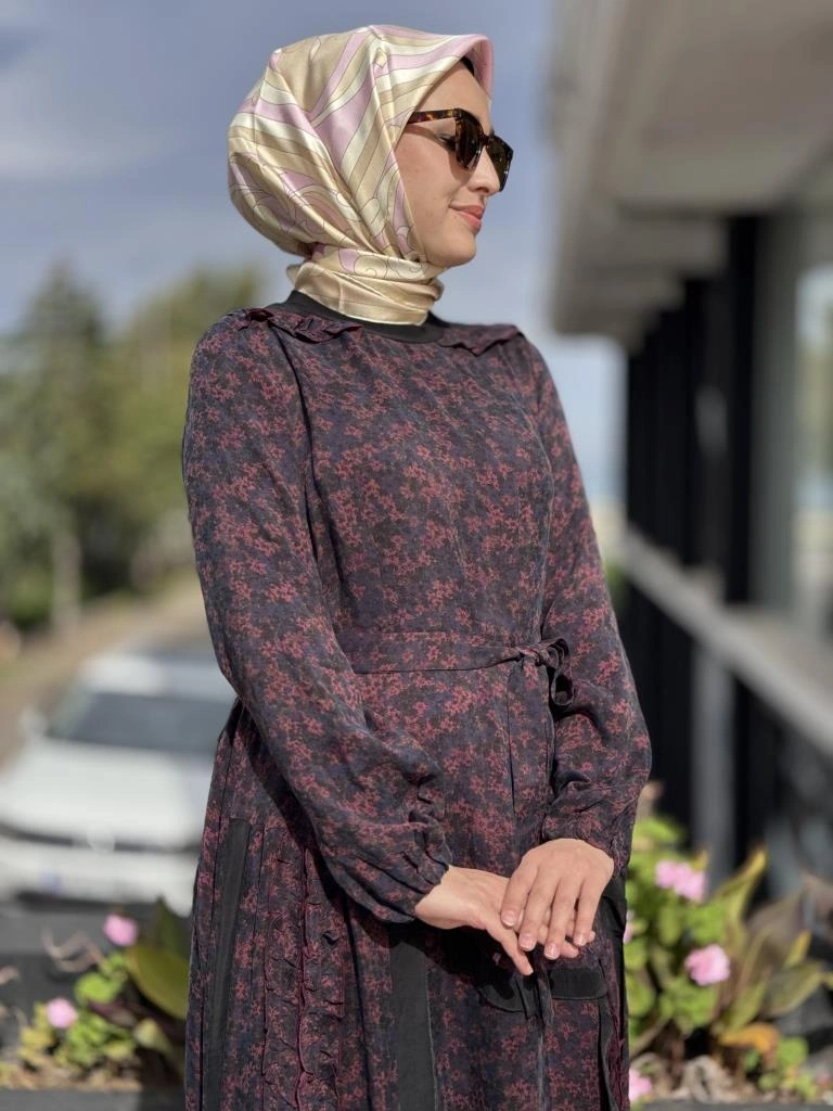 Misswhence Çiçek Desenli Cupra İpek Elbise 38829