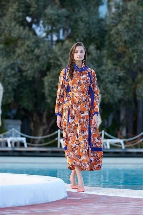 Misswhence Desenli Oranj İpek Elbise 33802