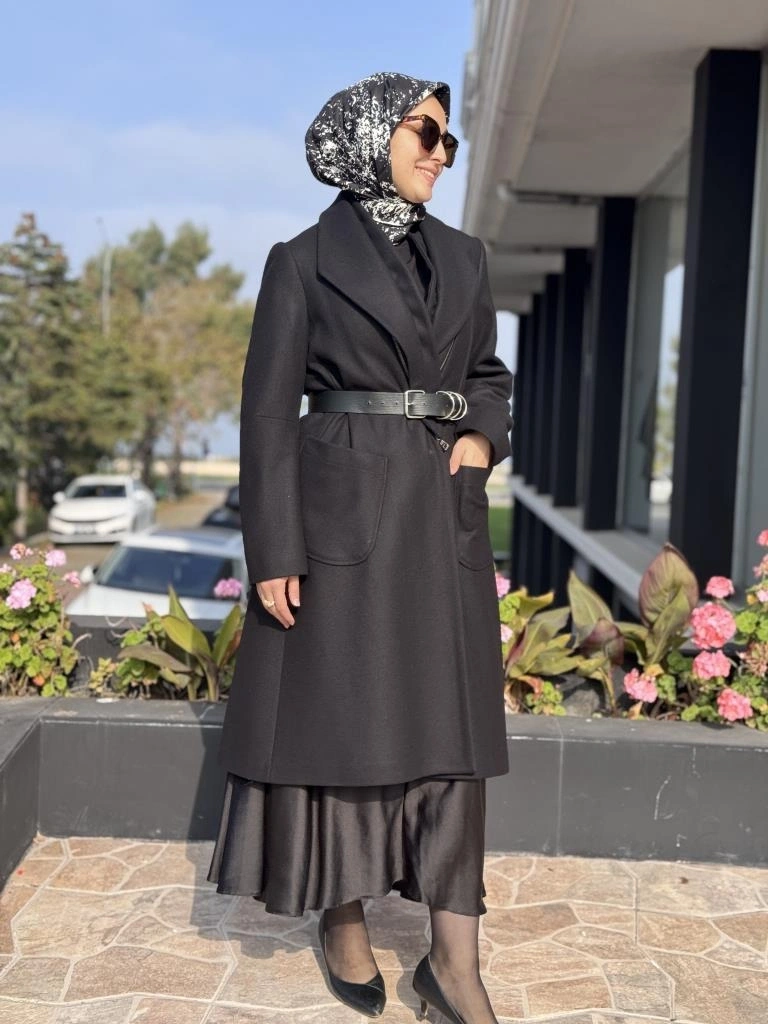 Misswhence Fermuar Detaylı Kemerli Kaşe Kap 36411