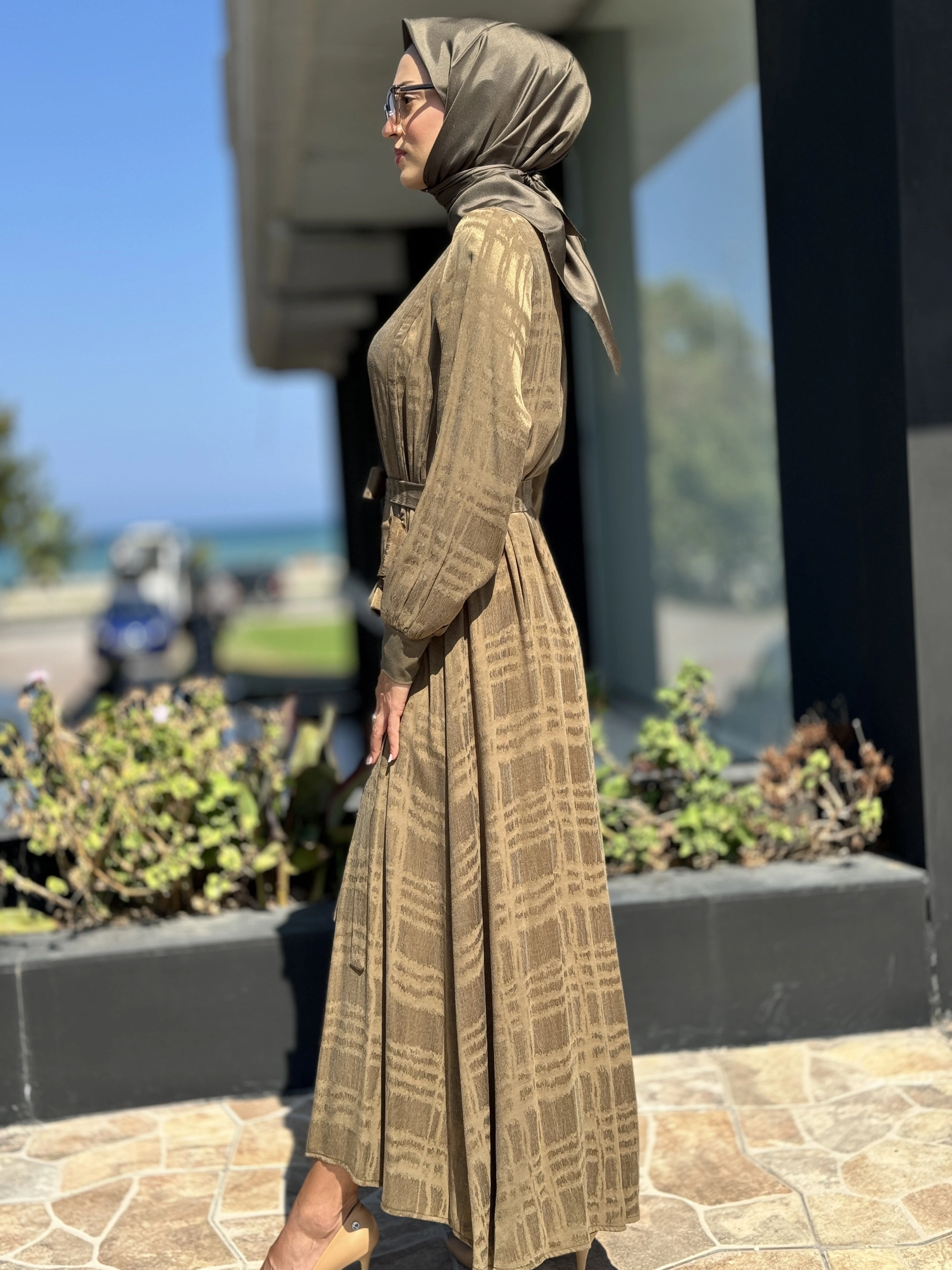 Misswhence Gül Detaylı İpek Elbise 36800