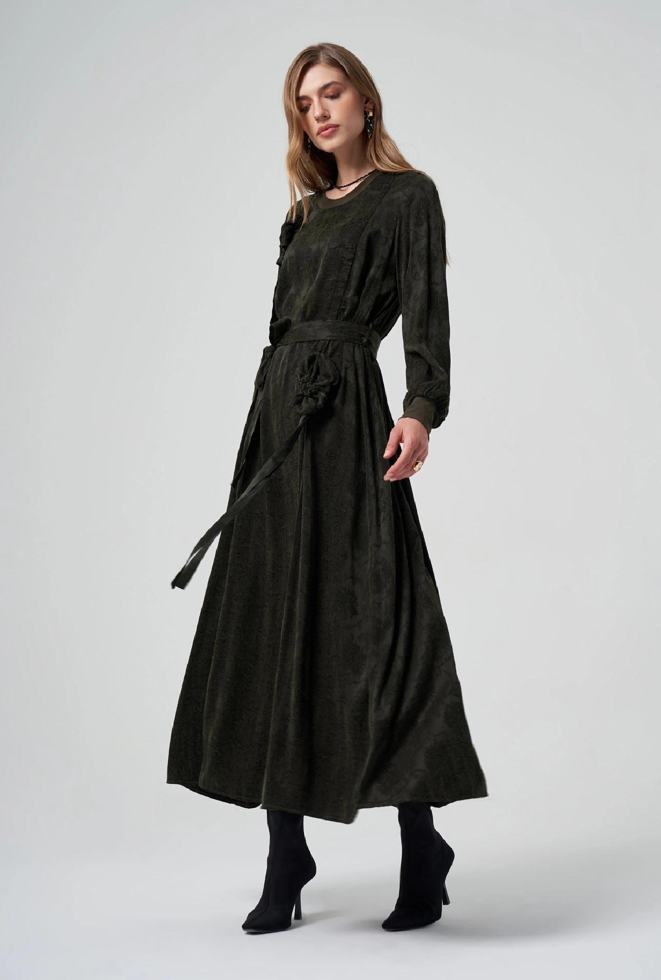 Misswhence Gül Detaylı İpek Elbise 36800