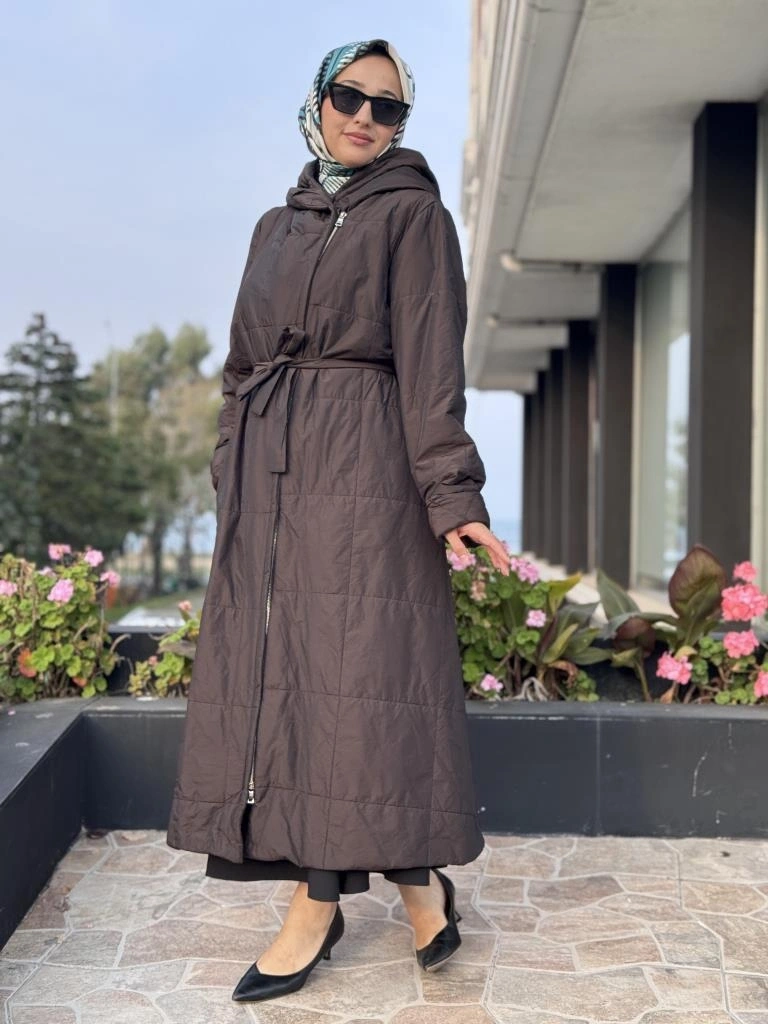 Misswhence Kapüşonlu Fermuarlı Kapitone Pardesü 38513