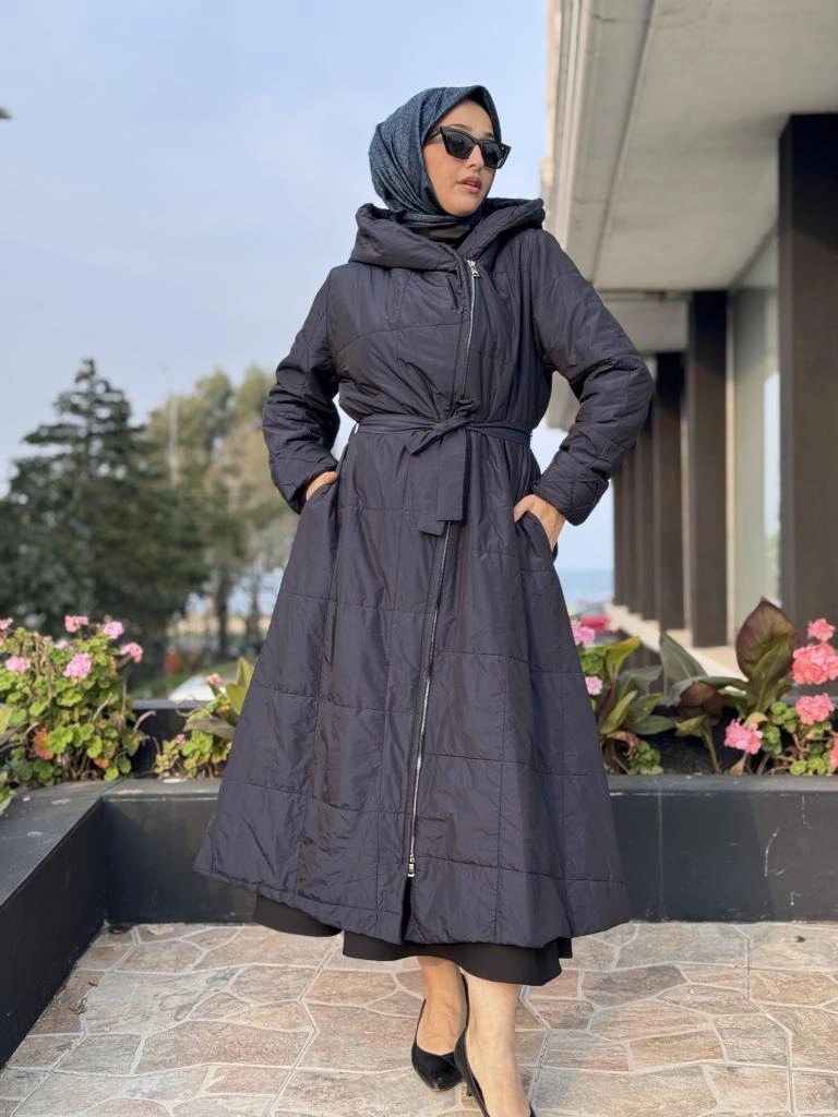 Misswhence Kapüşonlu Fermuarlı Kapitone Pardesü 38513