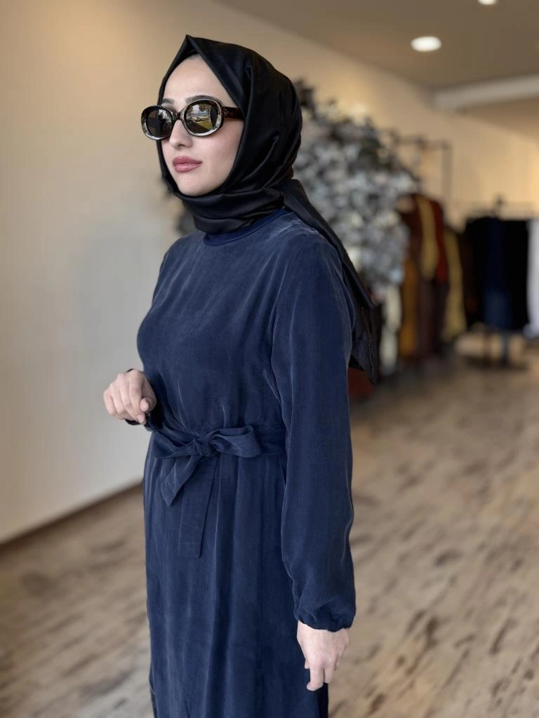 Misswhence Nakış ve Fermuar Detaylı Cupra İpek Elbise 37800