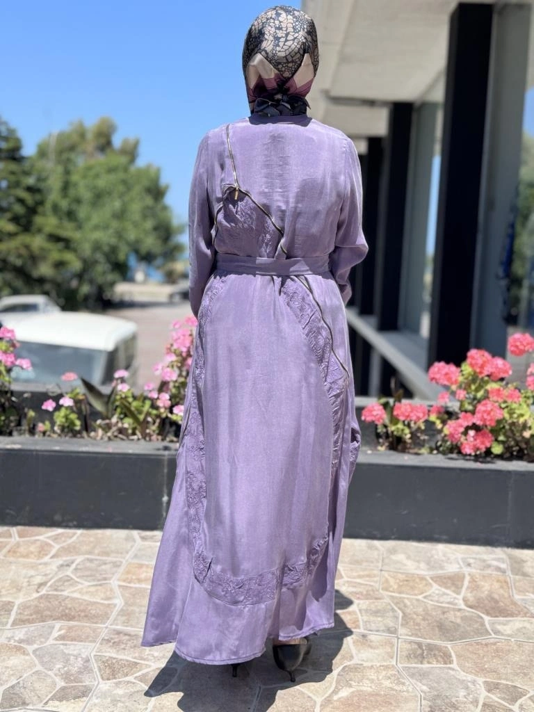 Misswhence Nakış ve Fermuar Detaylı Cupra İpek Elbise 37800