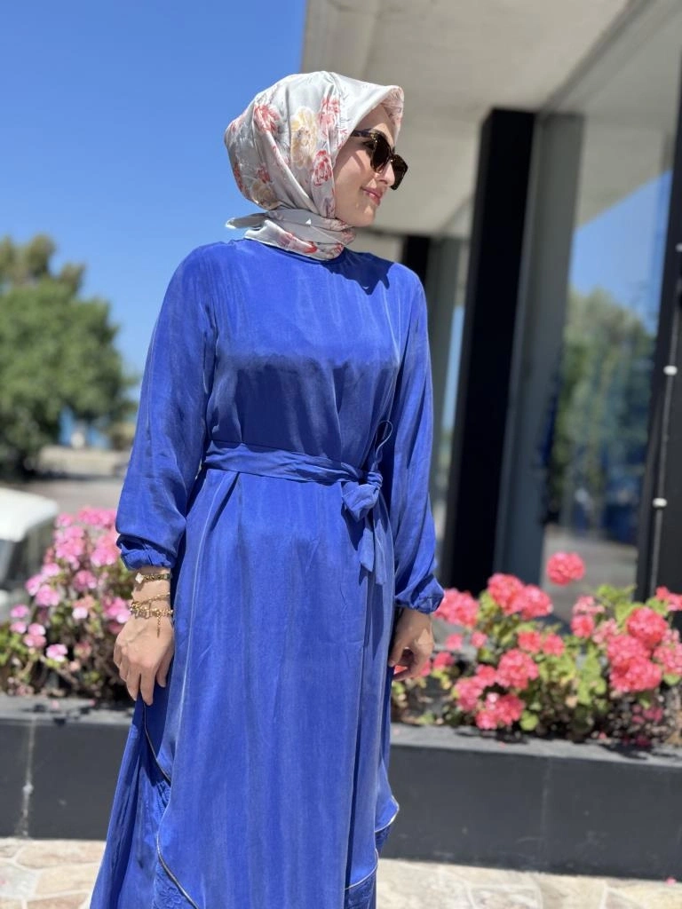 Misswhence Nakış ve Fermuar Detaylı Cupra İpek Elbise 37800