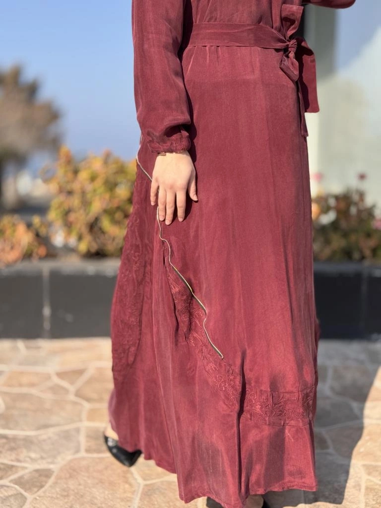 Misswhence Nakış ve Fermuar Detaylı Cupra İpek Elbise 37800