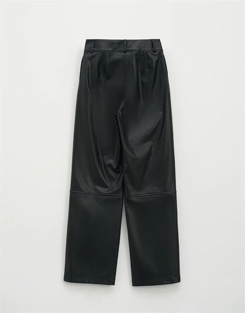 Qooq Parçalı Deri Pantolon 23FW325