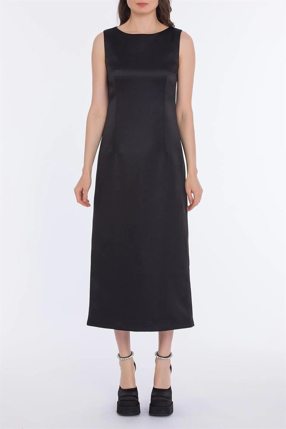 QUI Kolsuz Siyah Saten Elbise (11302