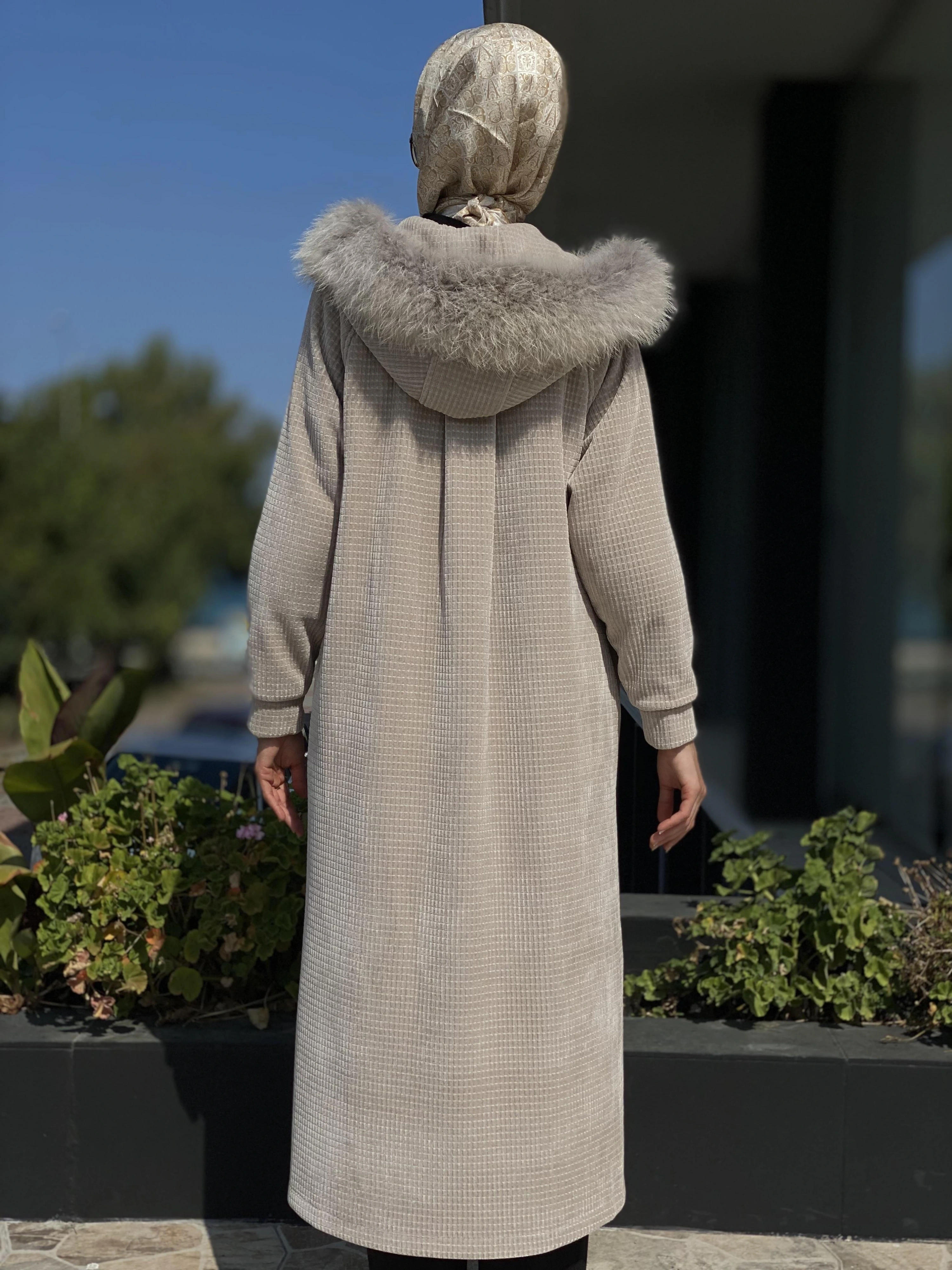 Qupra Kürk Detaylı Fermuarlı Kap QAV51038