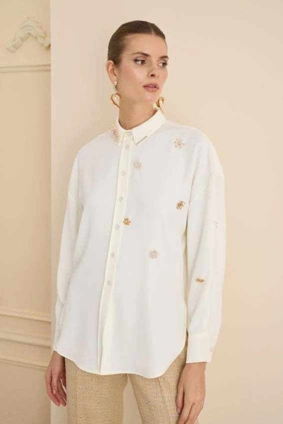 SENNA Gabrielle Boncuk Çiçek Detaylı Gömlek SD21014