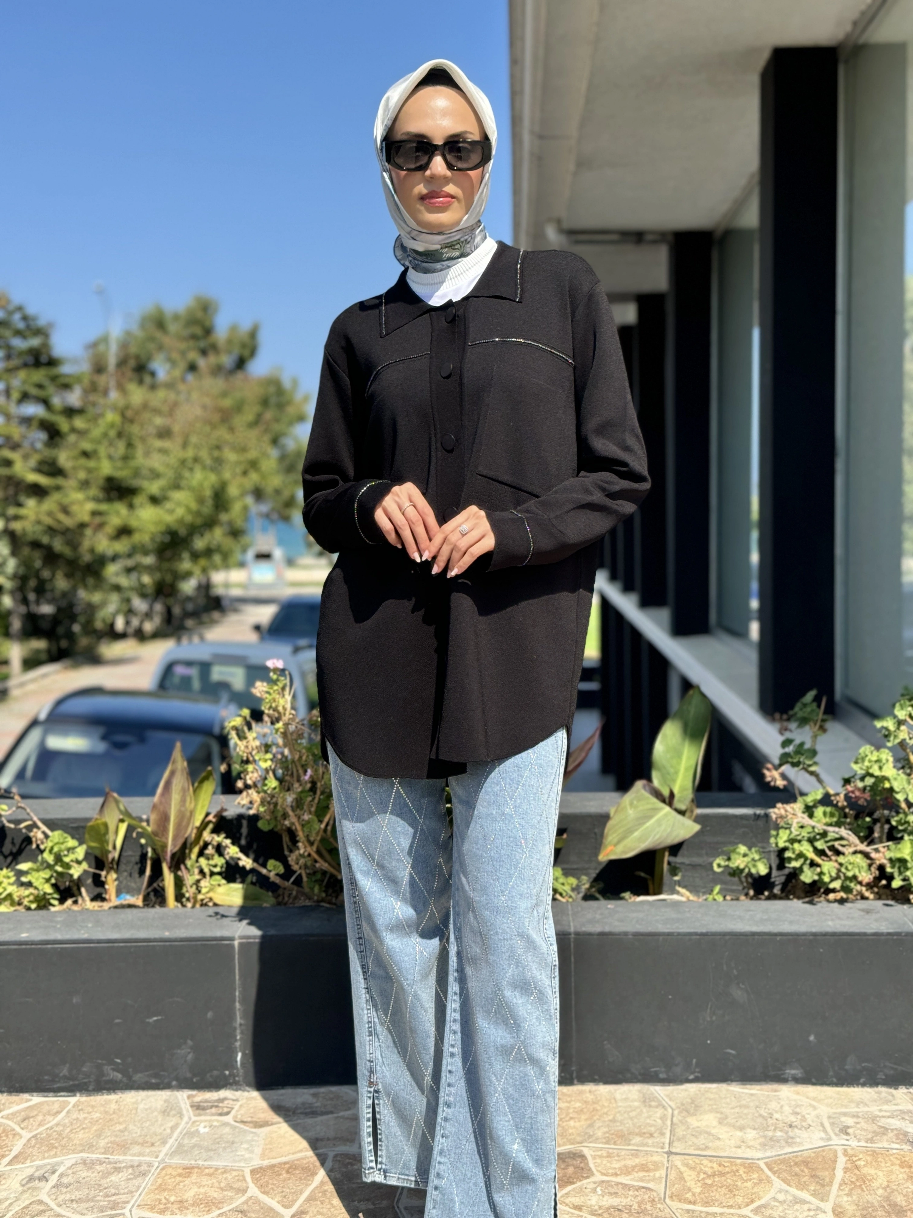 Tığ Triko Cep Detaylı Polo Yakalı Rayon Triko Hırka HRK21562