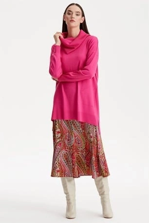 Tığ Triko Degaje Yaka Triko Tunik TNK21262