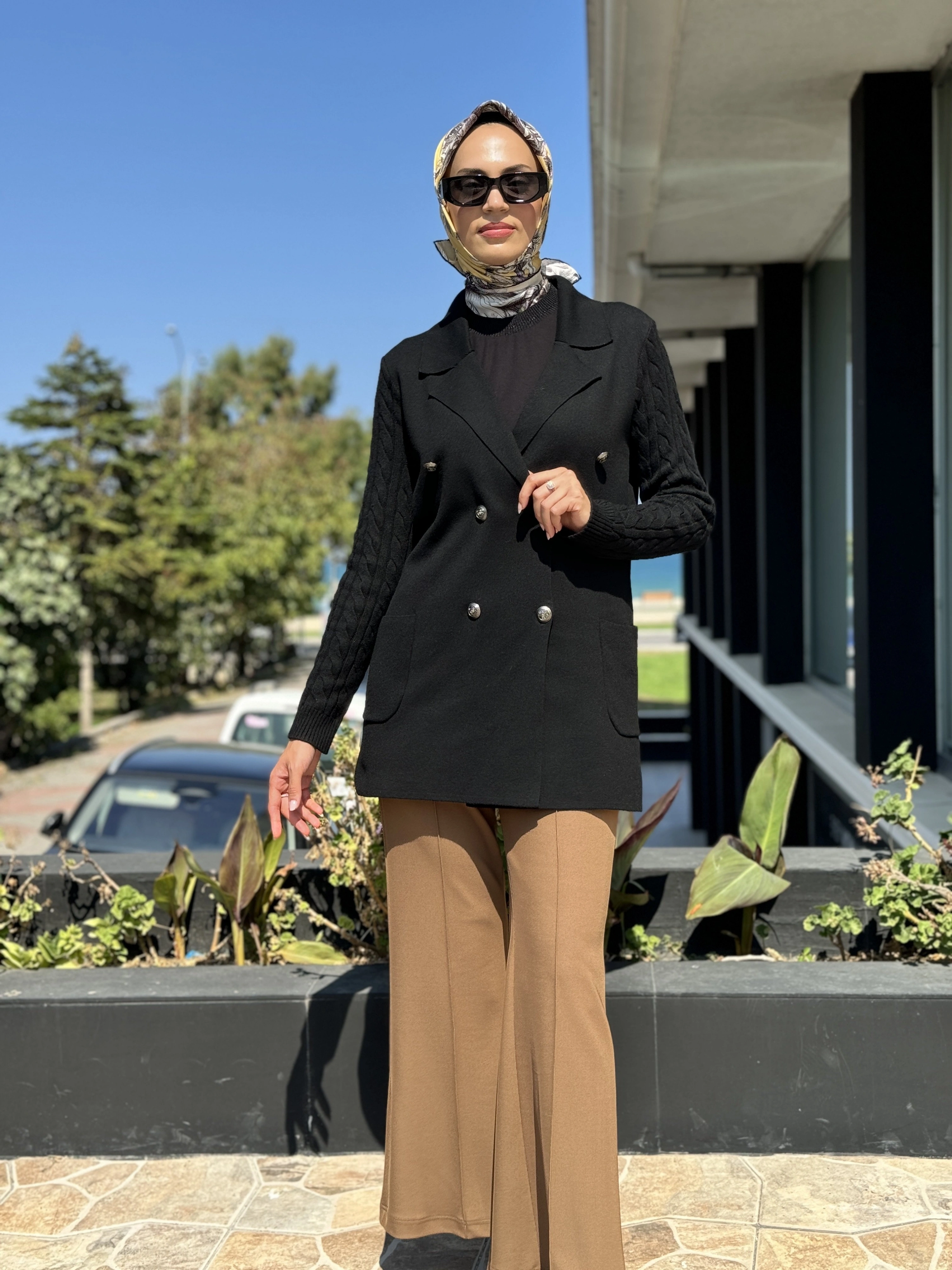 Tığ Triko Kolları Saç Örgülü Triko Blazer Hırka HRK21584