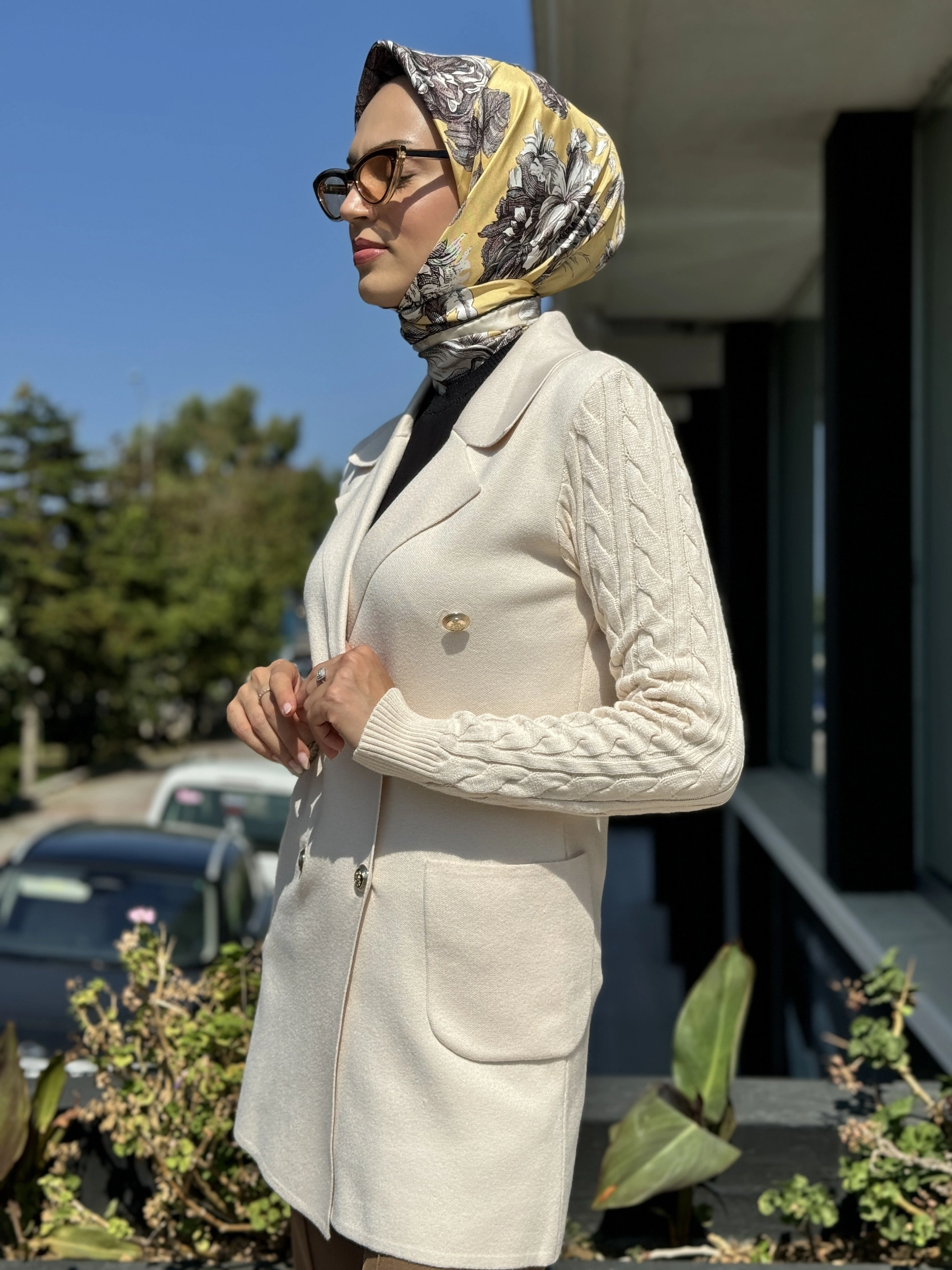 Tığ Triko Kolları Saç Örgülü Triko Blazer Hırka HRK21584