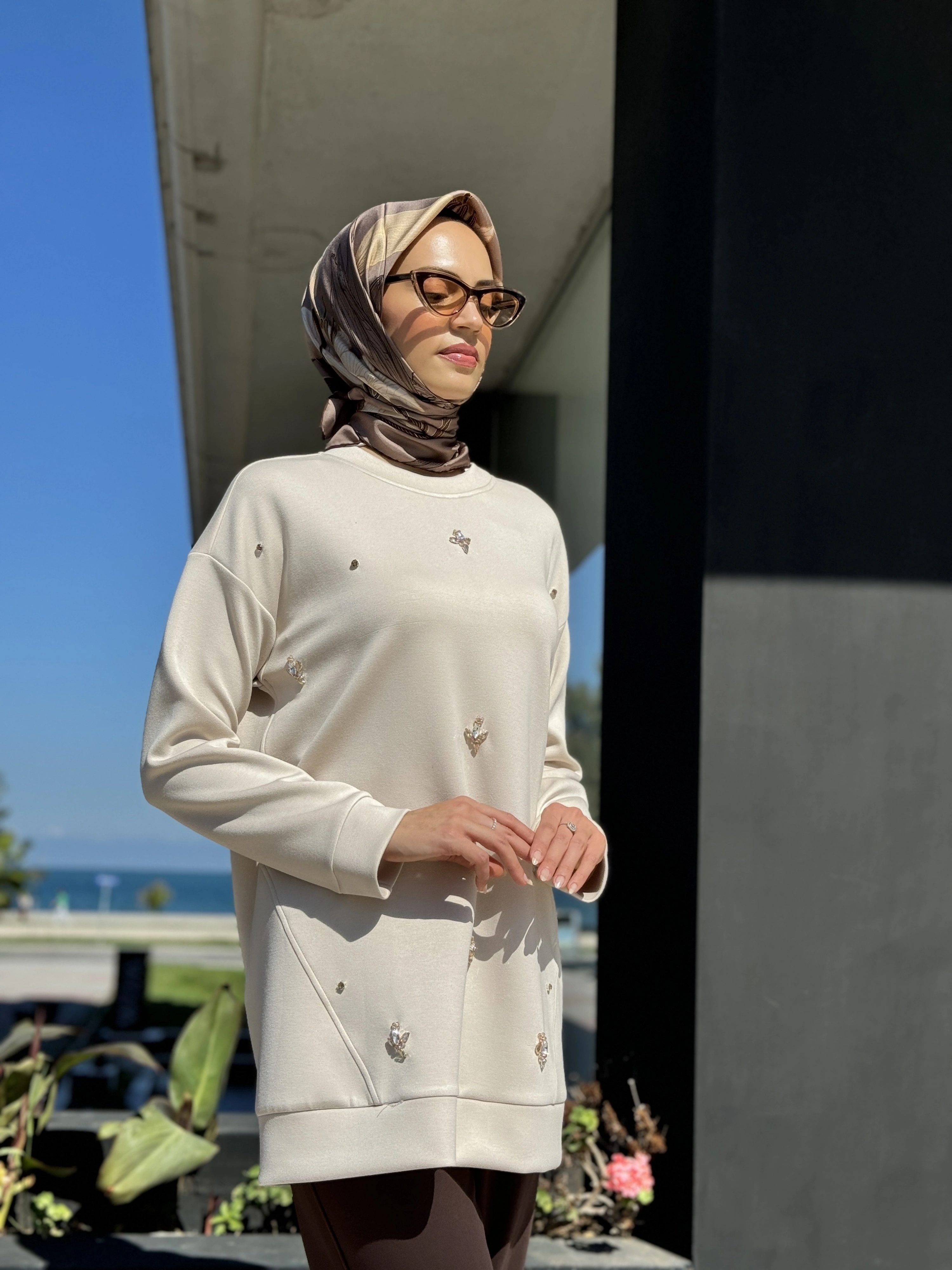 Tığ Triko Taş İşlemeli Spor Tunik TKM1971