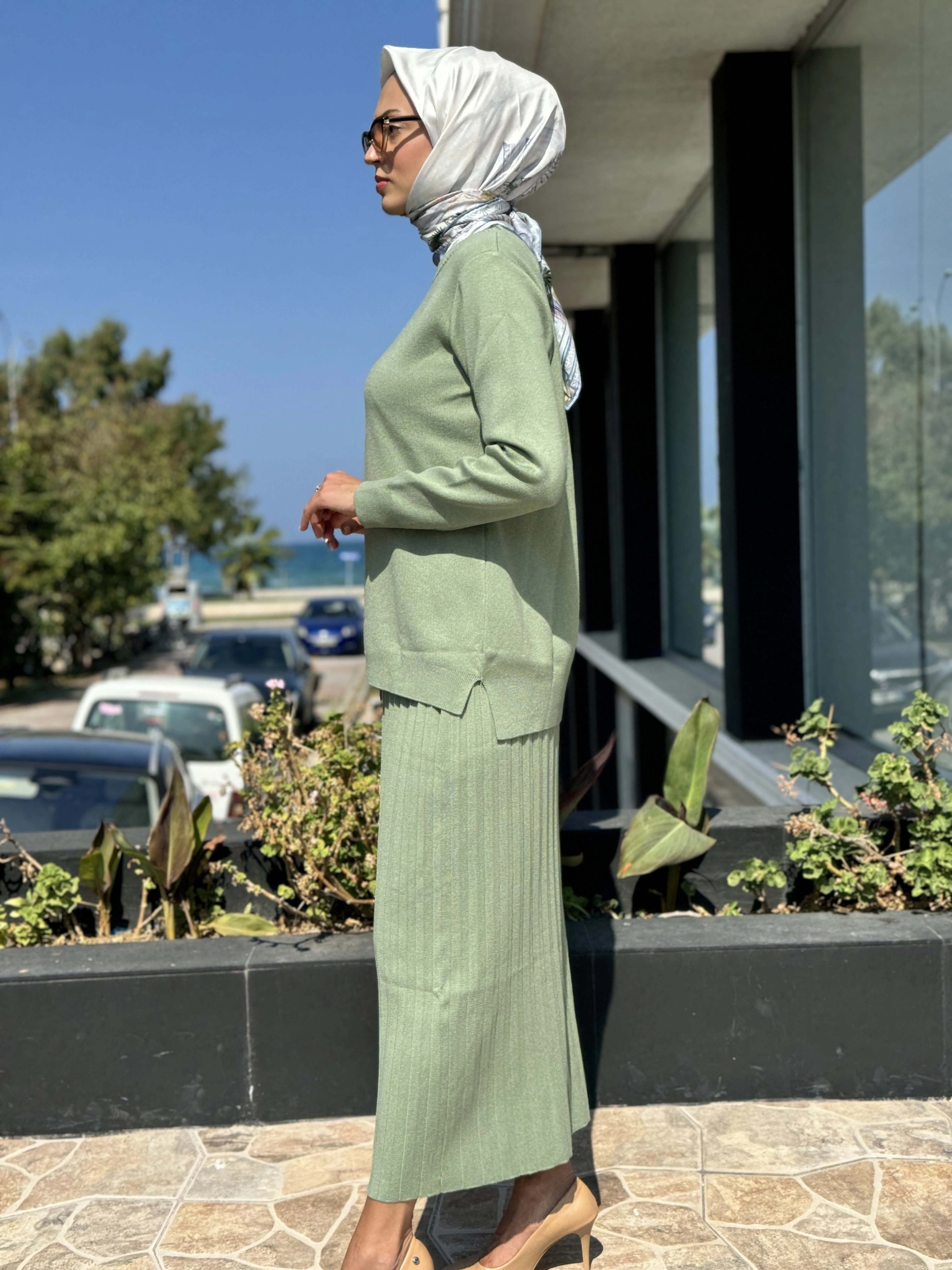 Tığ Triko Tunik Pileli Etekli Takım TKM21623