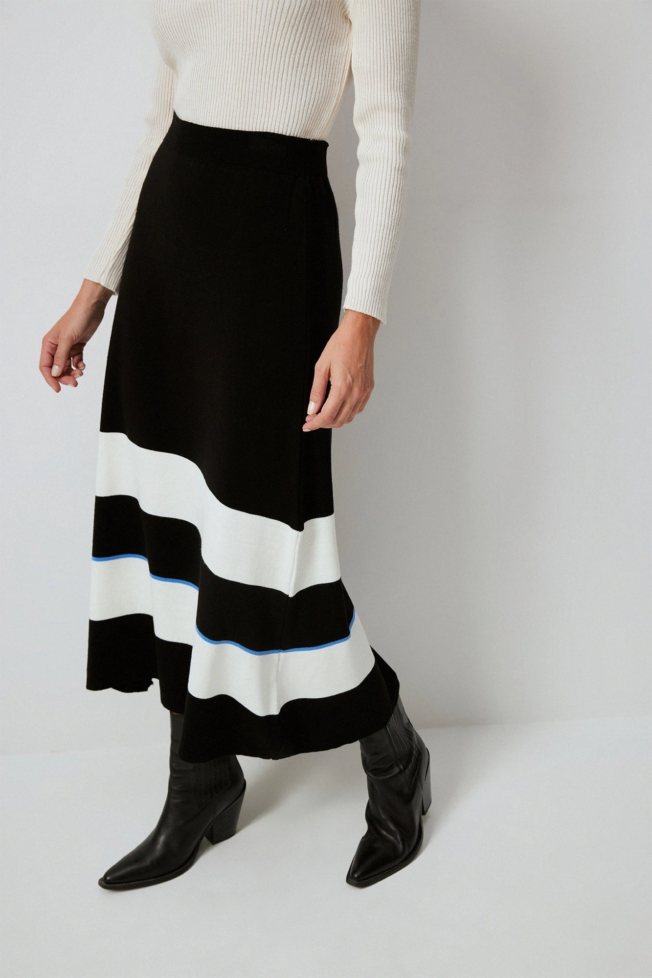 Touche Beli Lastikli Çizgili Triko Etek 23F1XD107