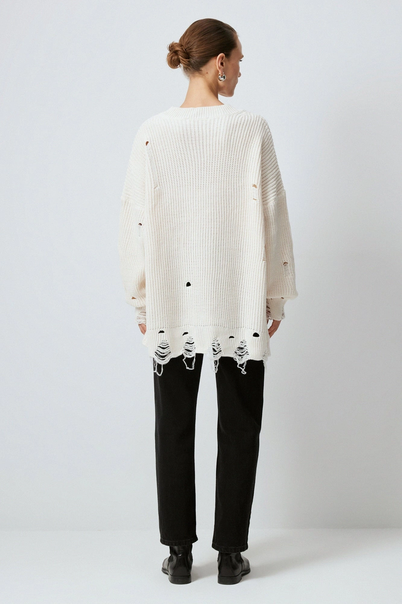 Touche V Yaka Yırtık Detaylı Kazak 24F1TD006