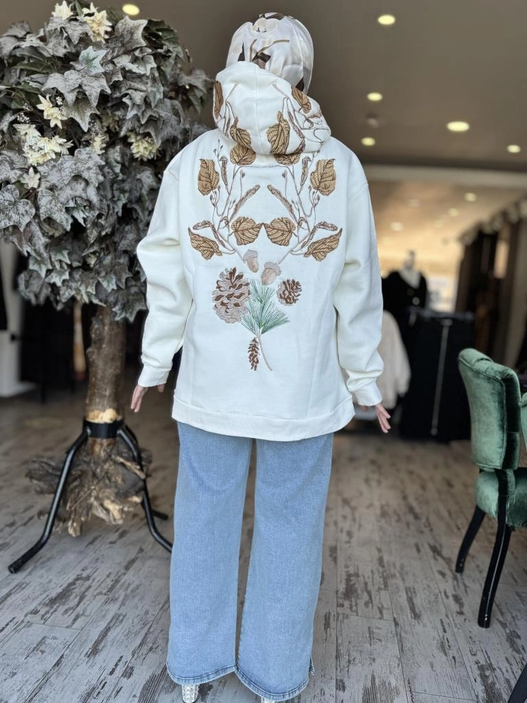 Vuu Sırtı Nakışlı Kapüşonlu Sweatshırt 24FW11V115