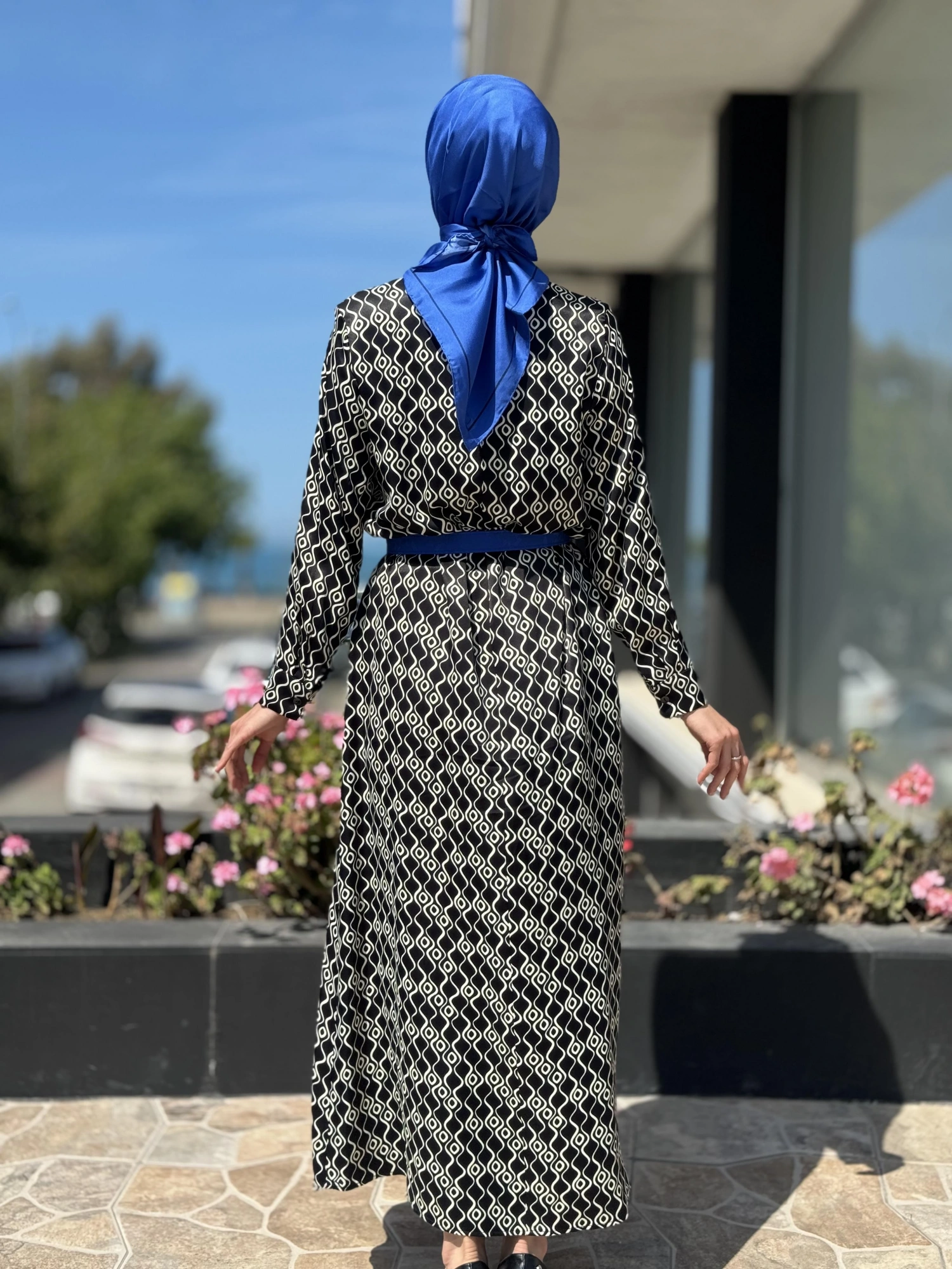 Almarwah Mavi Broş ve Kemerli Elbise 303764