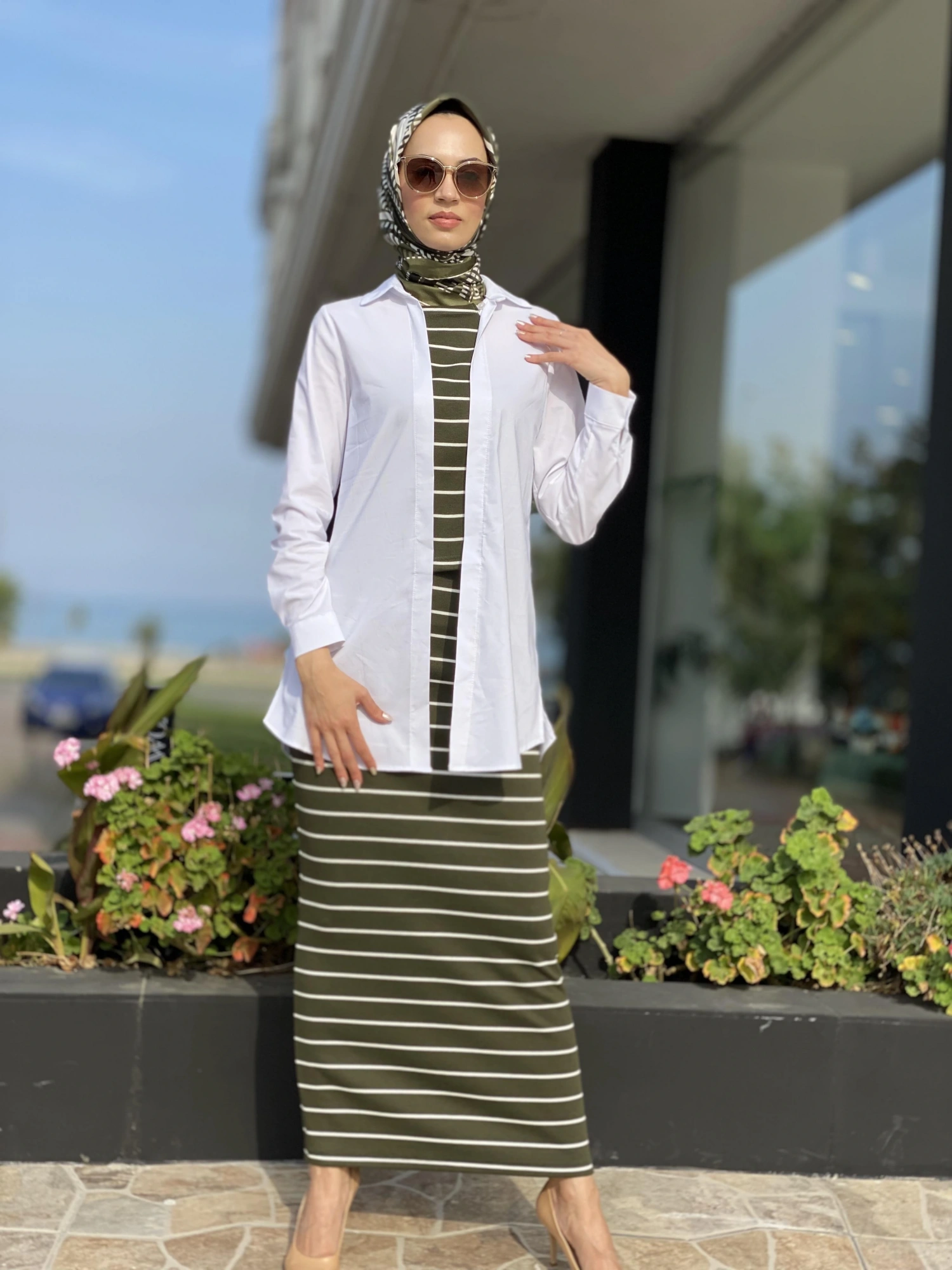 Almarwah Triko Detaylı Beyaz Gömlek 101929