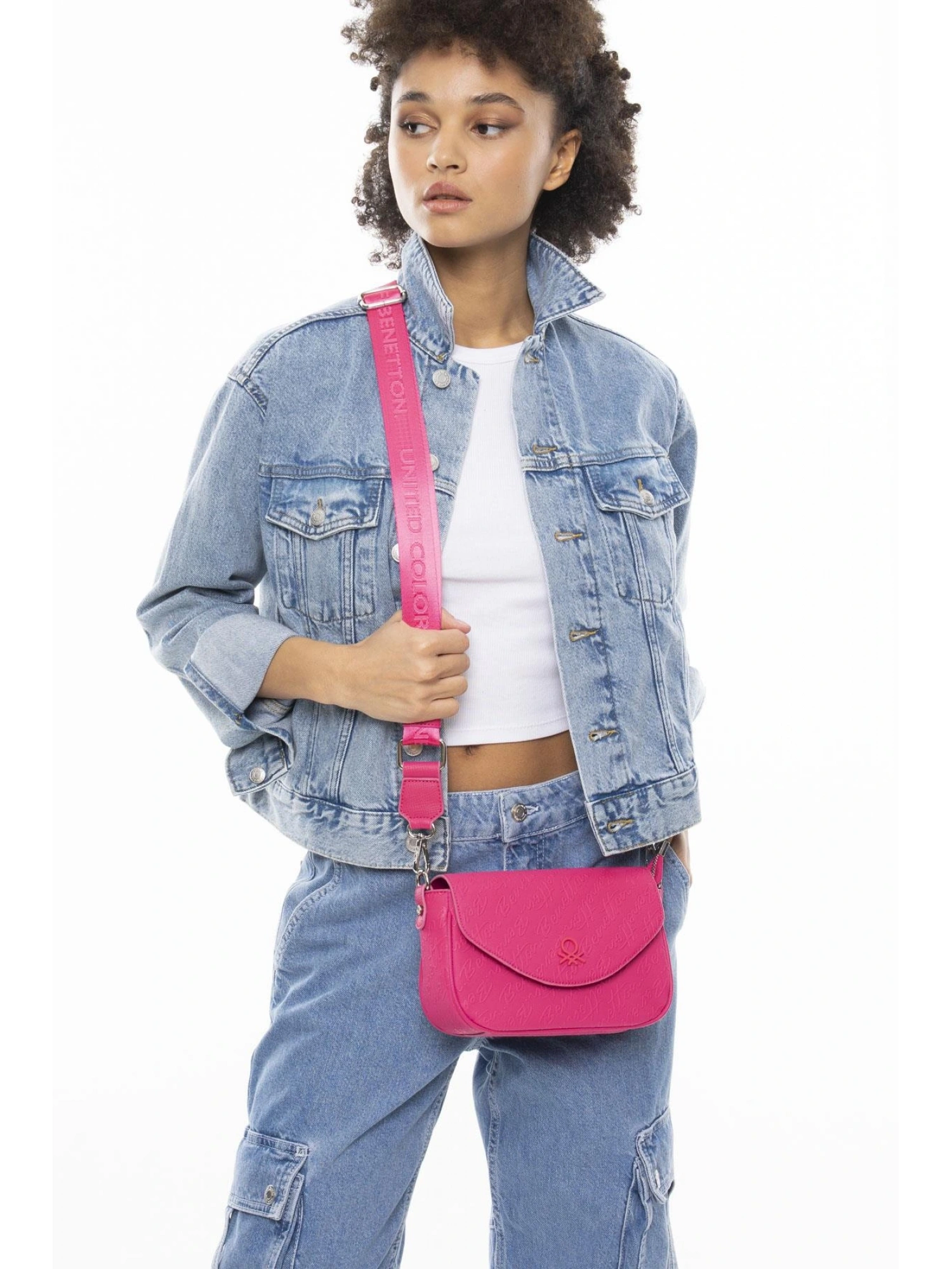 Benetton Monogram Yazılı Küçük Çapraz Çanta BNT1047