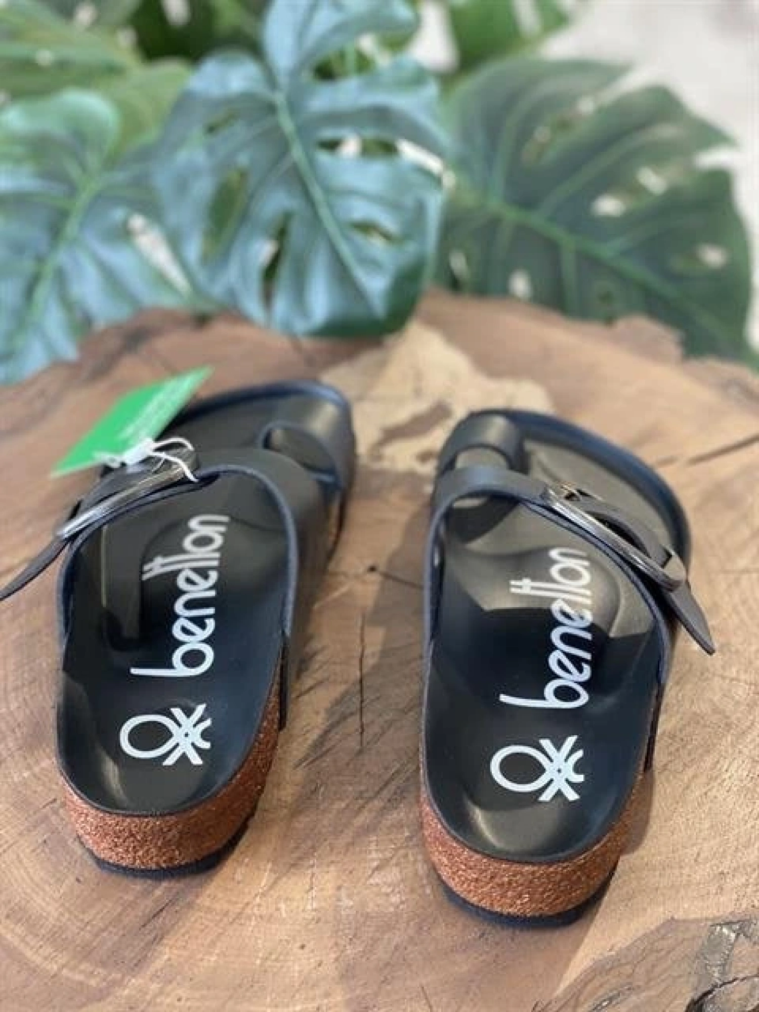 Benetton Parmakarası Tokalı Kadın Terlik 1230