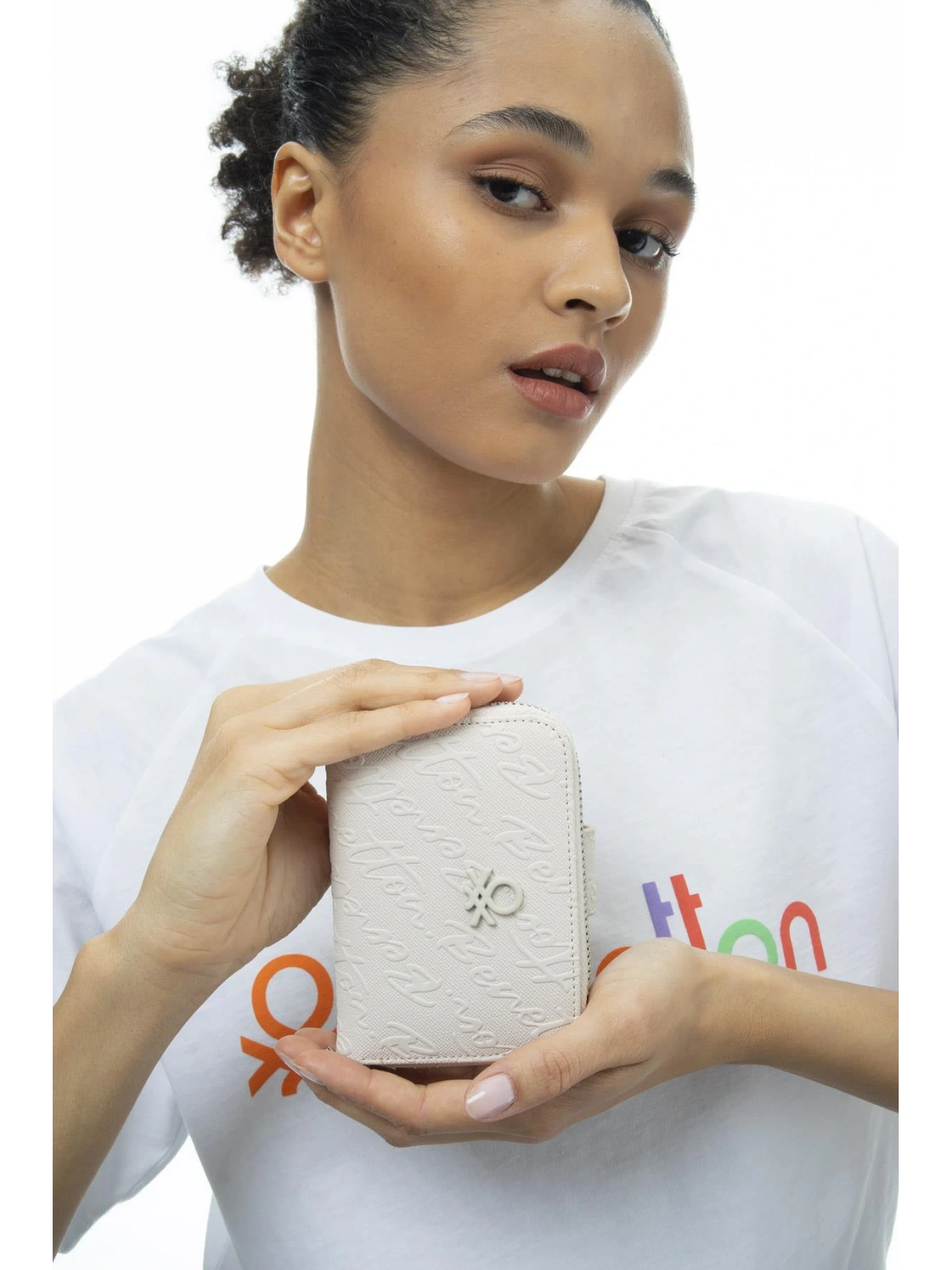 Benetton Yazılı Fermuarlı Cüzdan BNT986