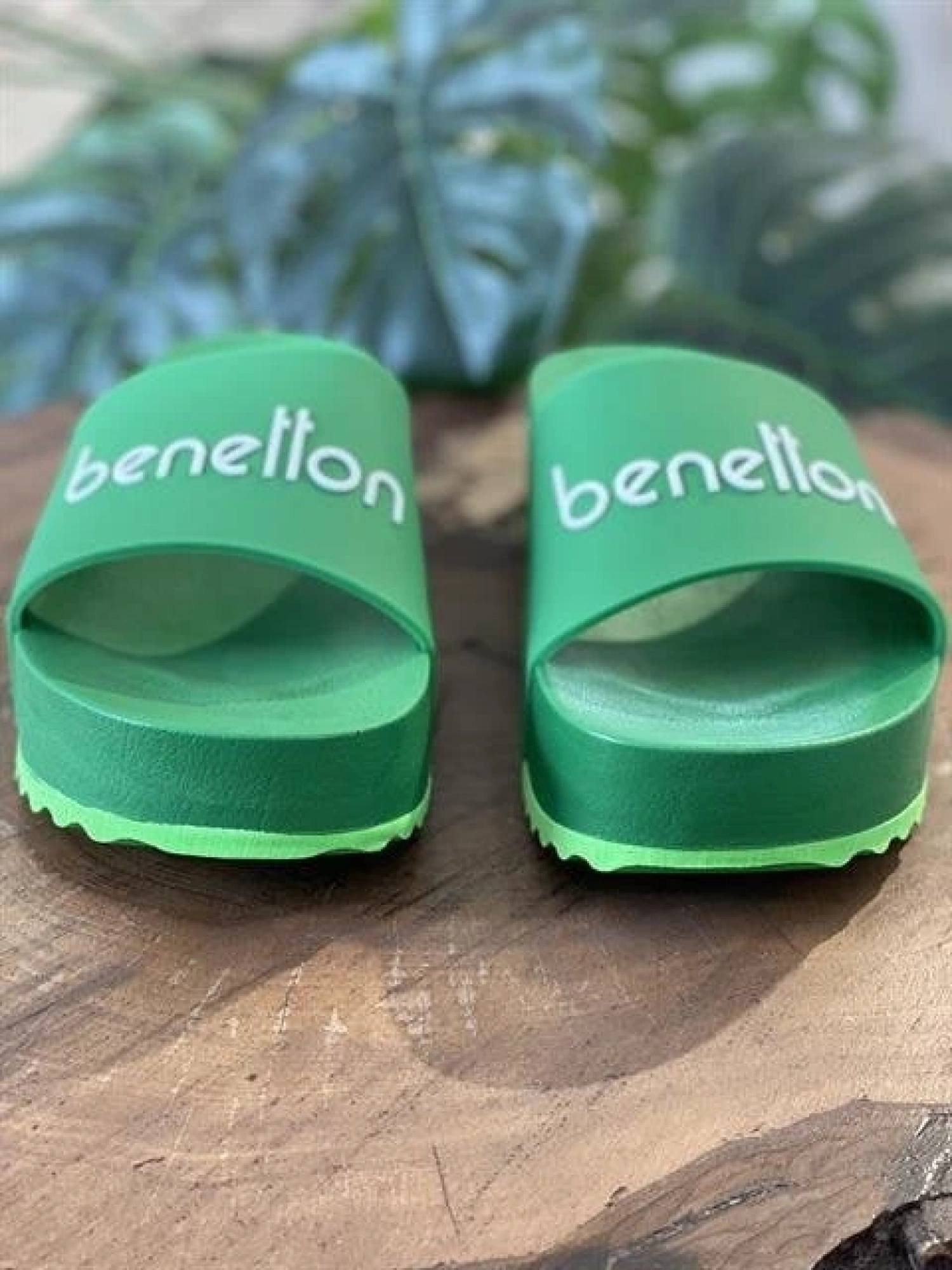 Benetton Yüksek Dolgu Taban, Kadın Yeşil Terlik BN1212