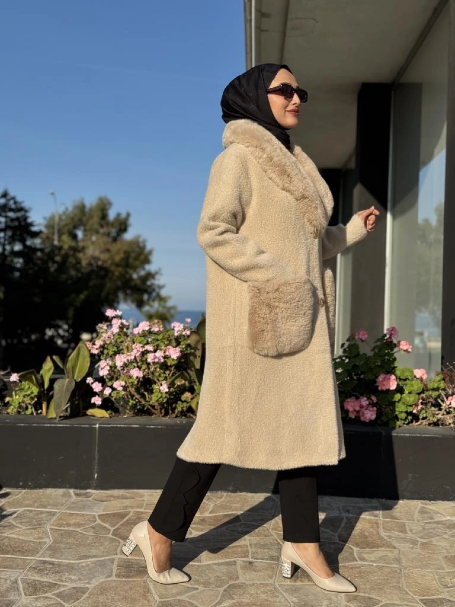 Ghisa Kürk Detaylı Düğmeli Angora Kaban 24111