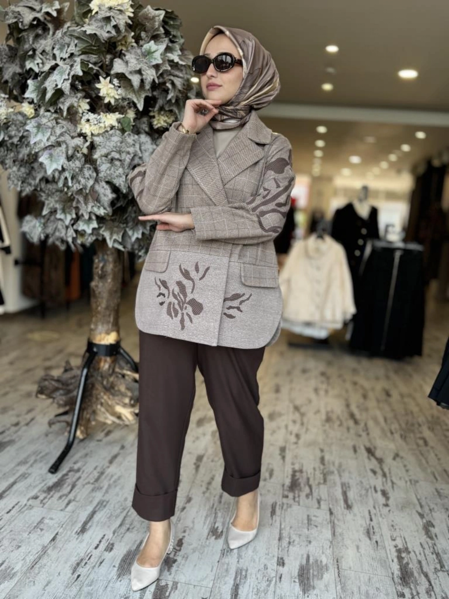 Ghisa Nakış Detaylı Ekose Yün Ceket/Pantolon Takım 3911