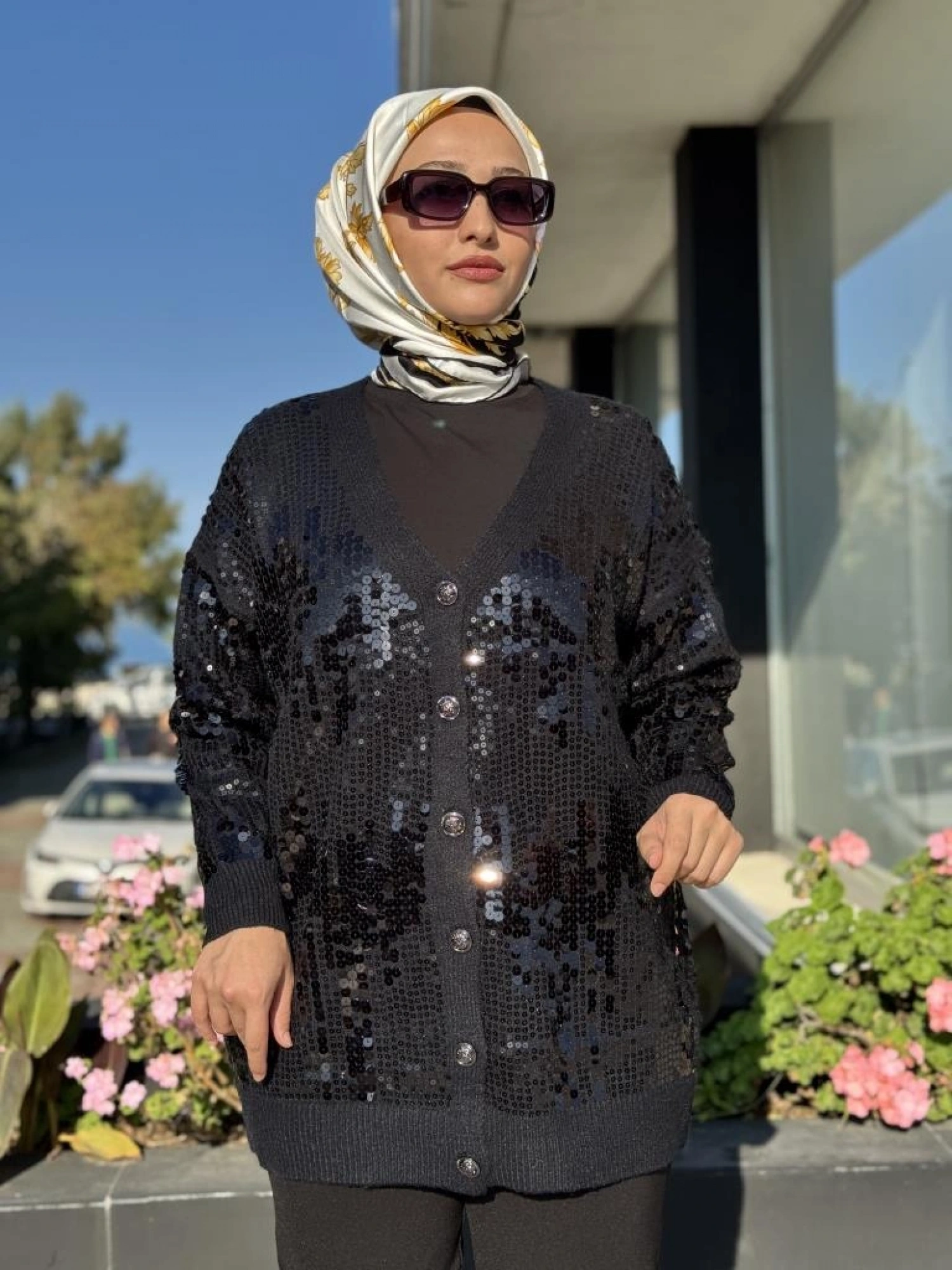 Ghisa Payet Detaylı Düğmeli Triko Hırka G241404