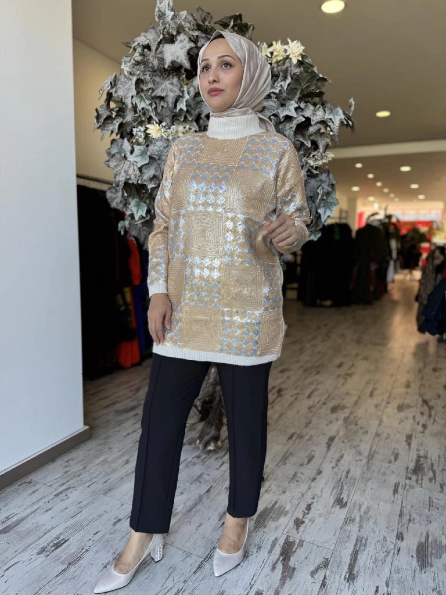 Ghisa Payet Detaylı Triko Tunik G241466