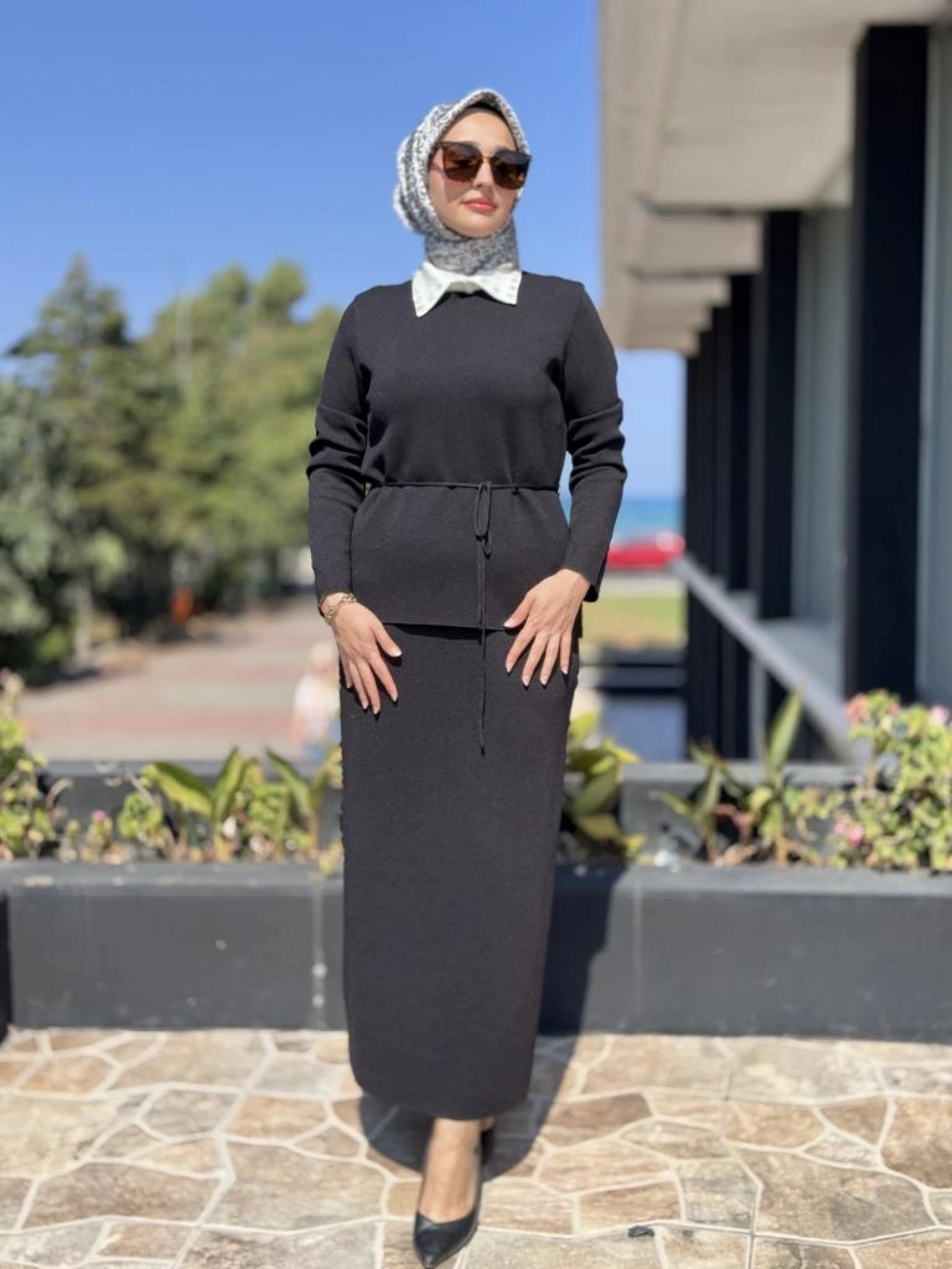 Ghisa Seyyar Yaka Detaylı Triko Etekli Takım 4040