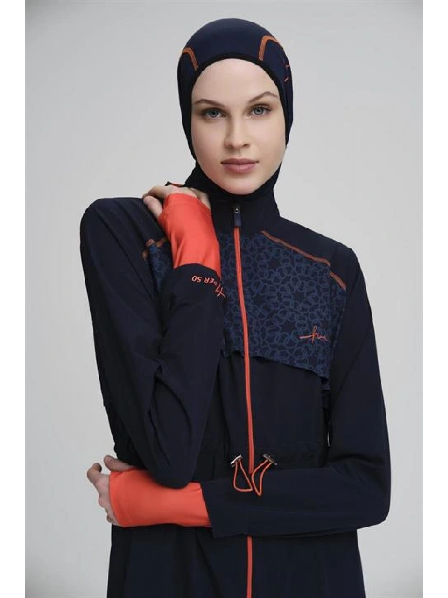 Haşema Performans Serisi 6 Parça Lacivert Tesettür Mayo HSM2010