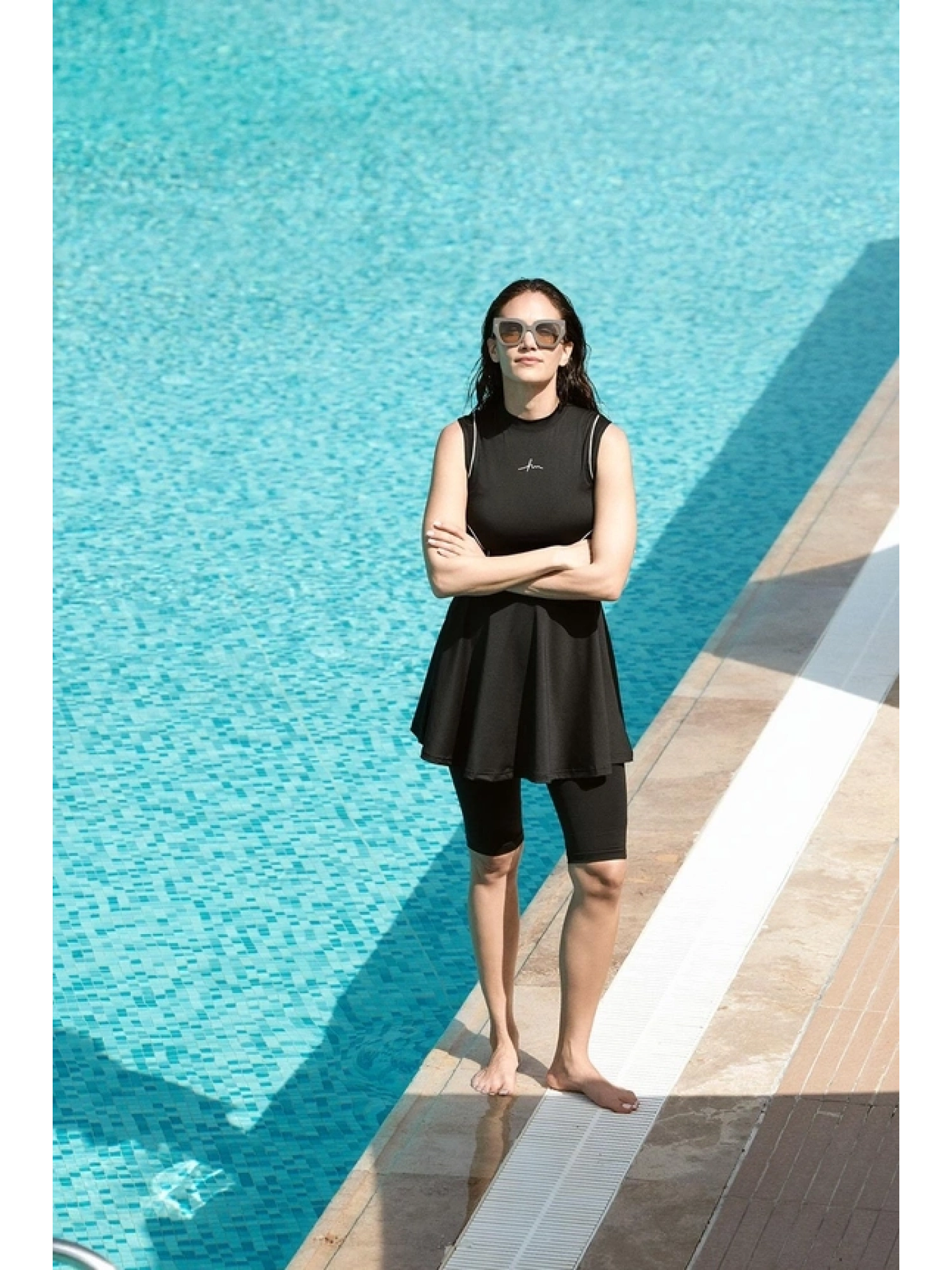 Haşema Spor Kesim Siyah 4 Parça Yarı Kapalı Mayo Takımı HSM5014