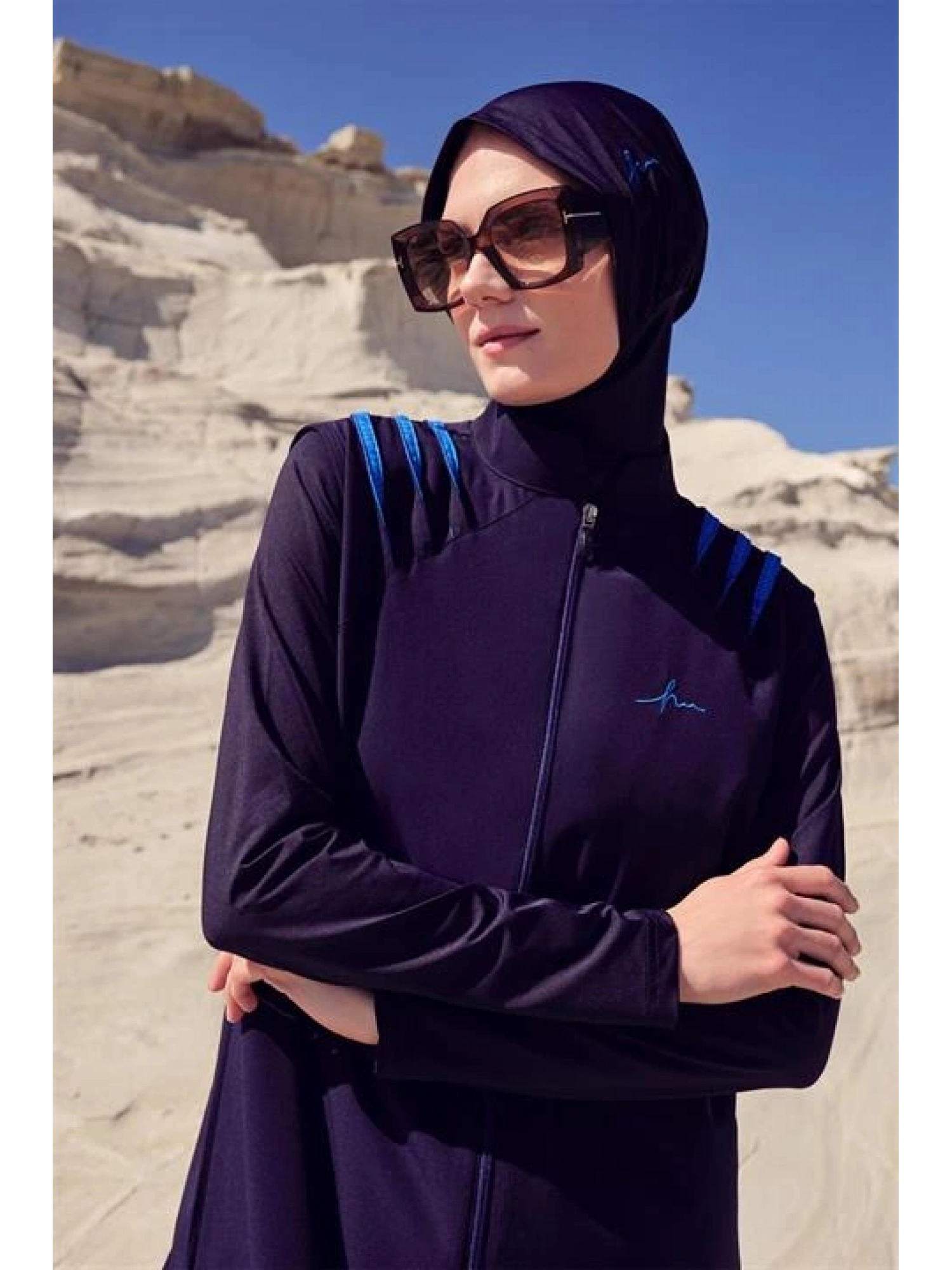 Haşema Su Serisi 5 Parça Lacivert Tesettür Mayo Takımı HSM3050