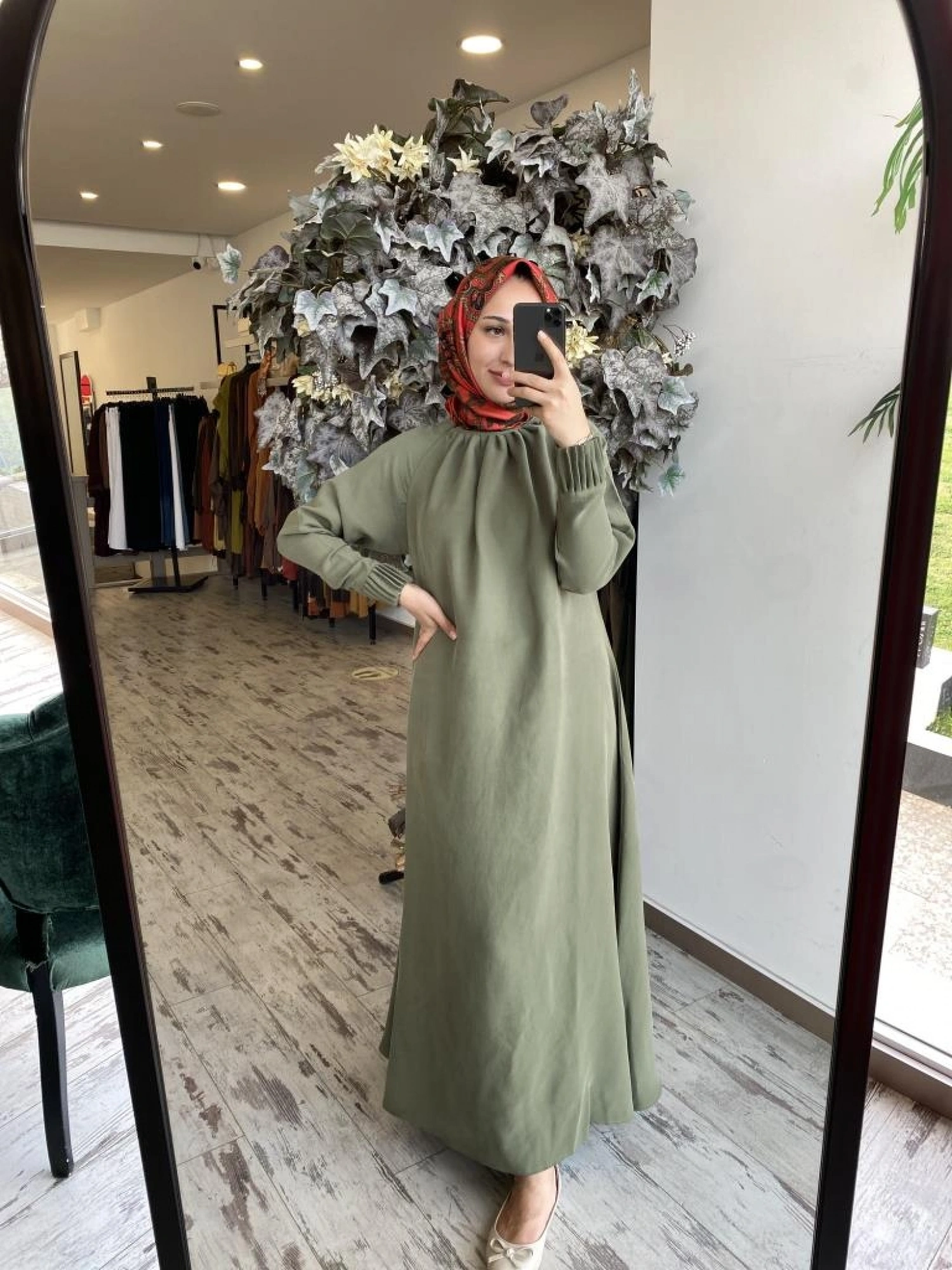 İnvee Yakası Pens Detaylı Tensel Elbise 6964