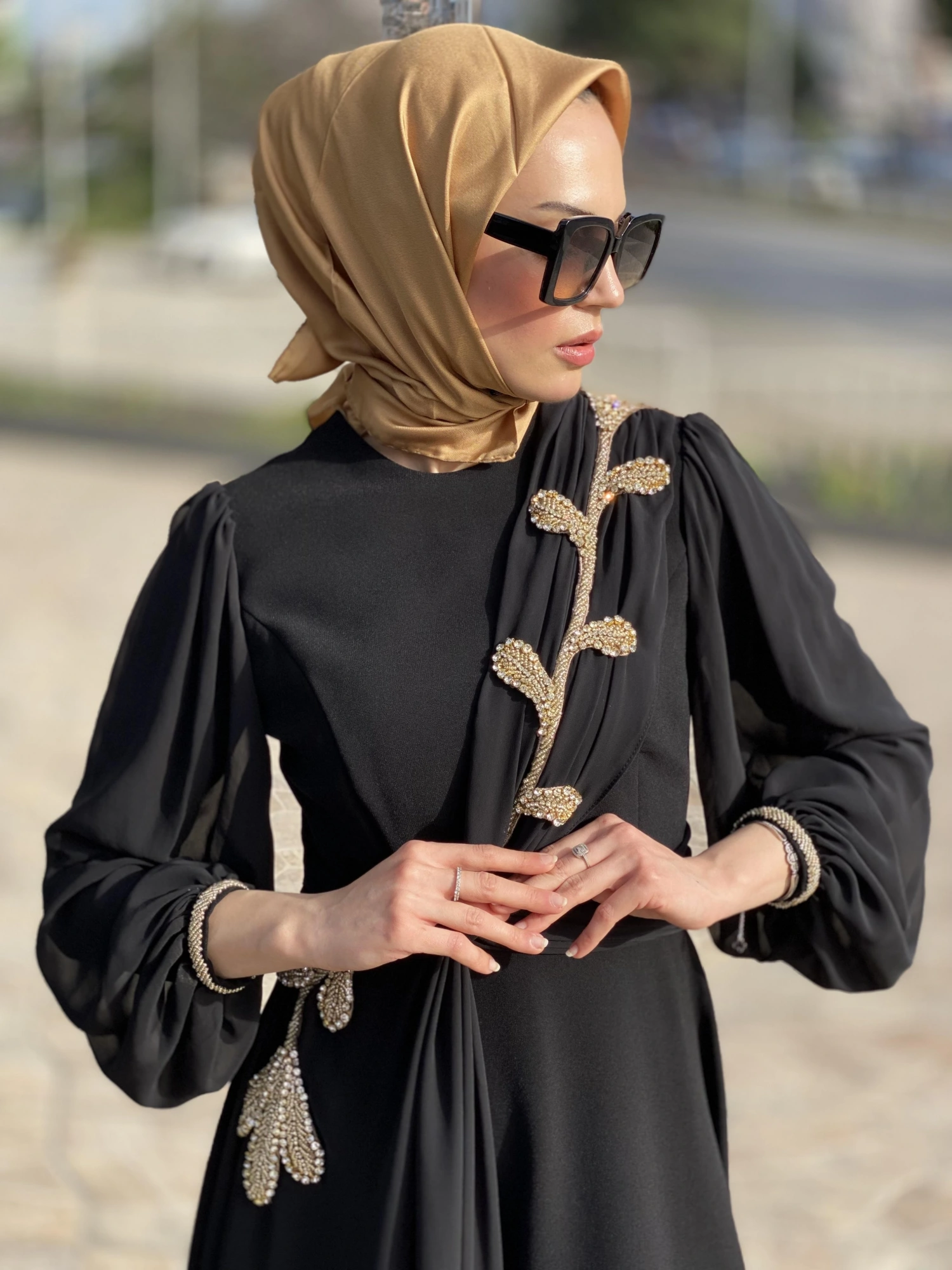 Jamila Sarah Karpuz Kollu Aller Şifonlu Aplikeli Tesettür Abiye Elbise 3031