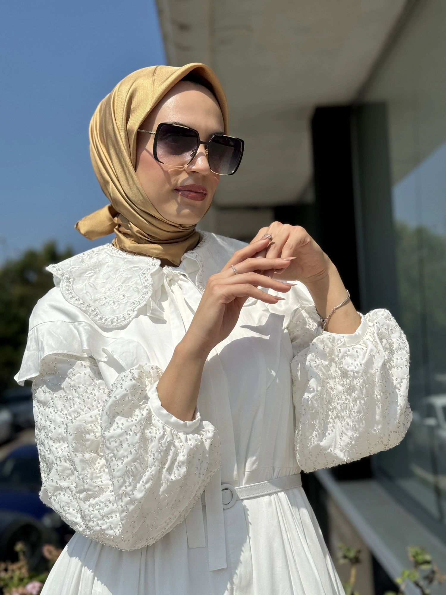 Jamila Sarah Kolları Yakası Boncuklu Fırfırlı Elbise 3052