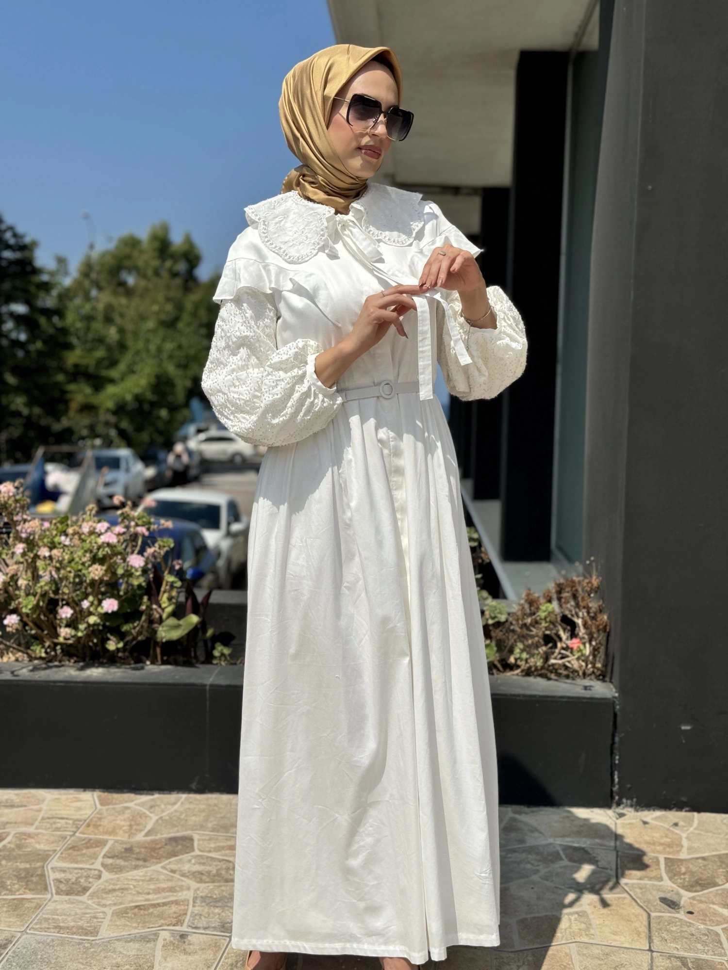 Jamila Sarah Kolları Yakası Boncuklu Fırfırlı Elbise 3052