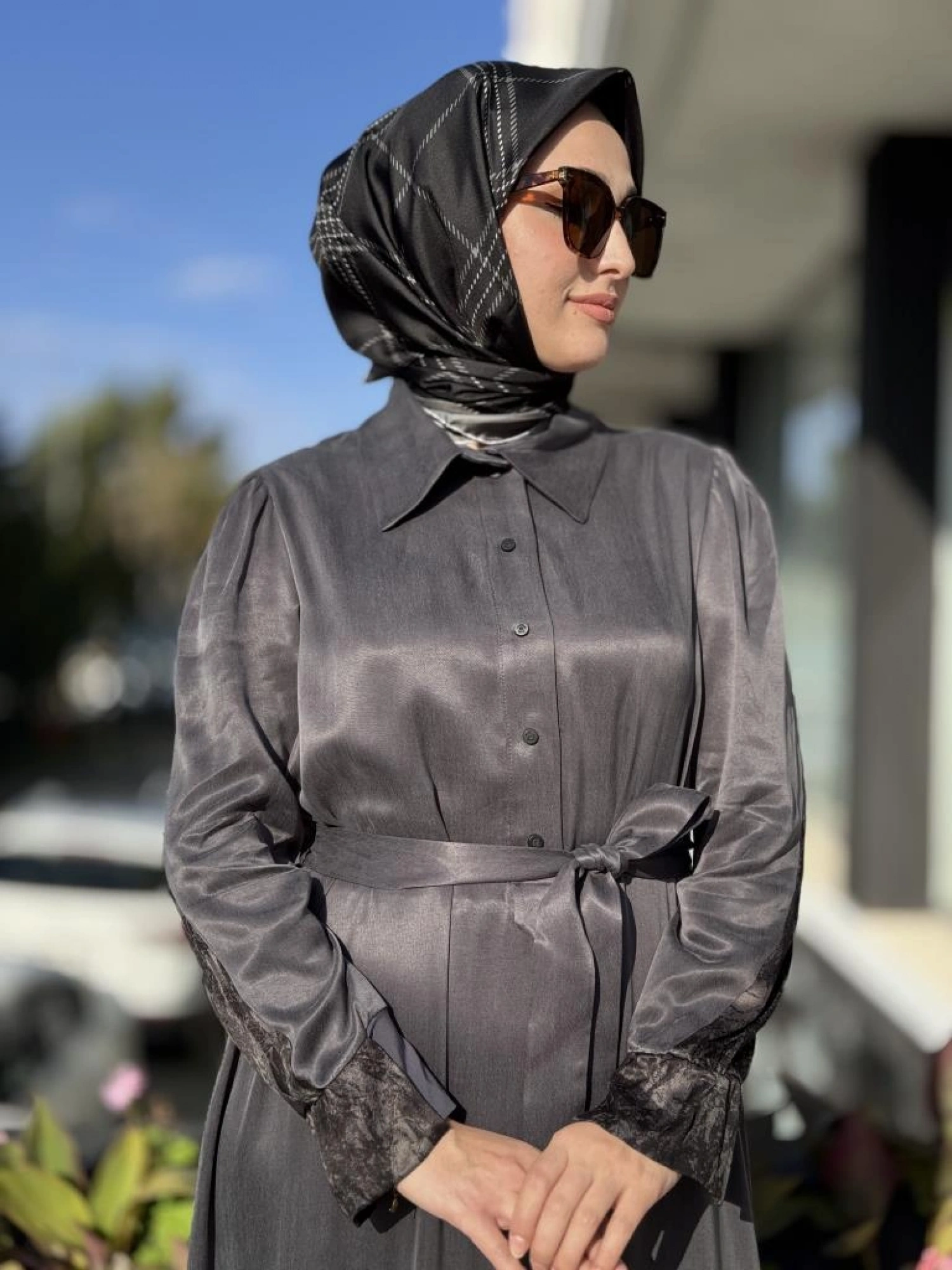 Misswhence Arkası Desenli Yarım Çıtçıt Kapamalı Cupra İpek Elbise 38827