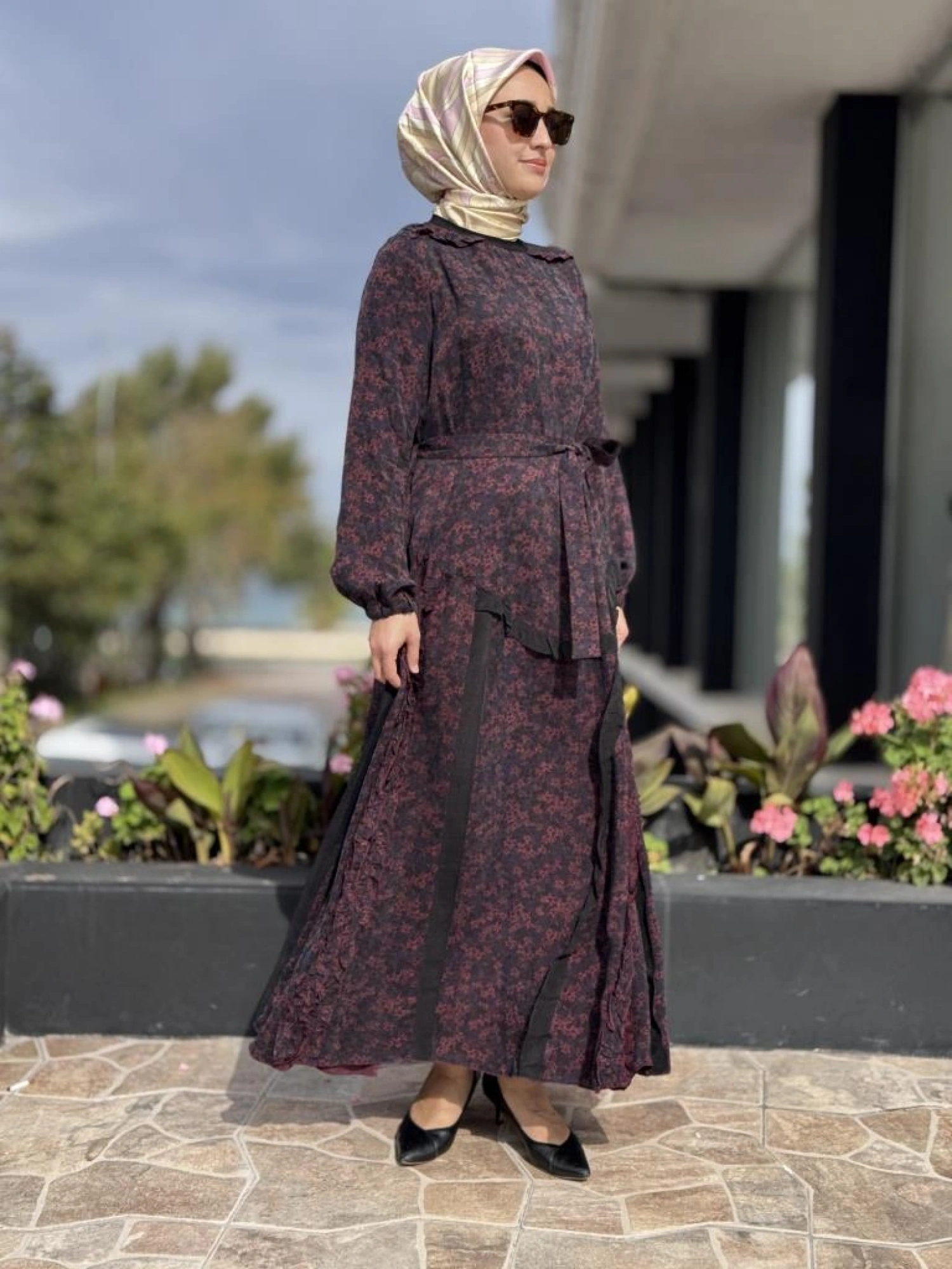 Misswhence Çiçek Desenli Cupra İpek Elbise 38829